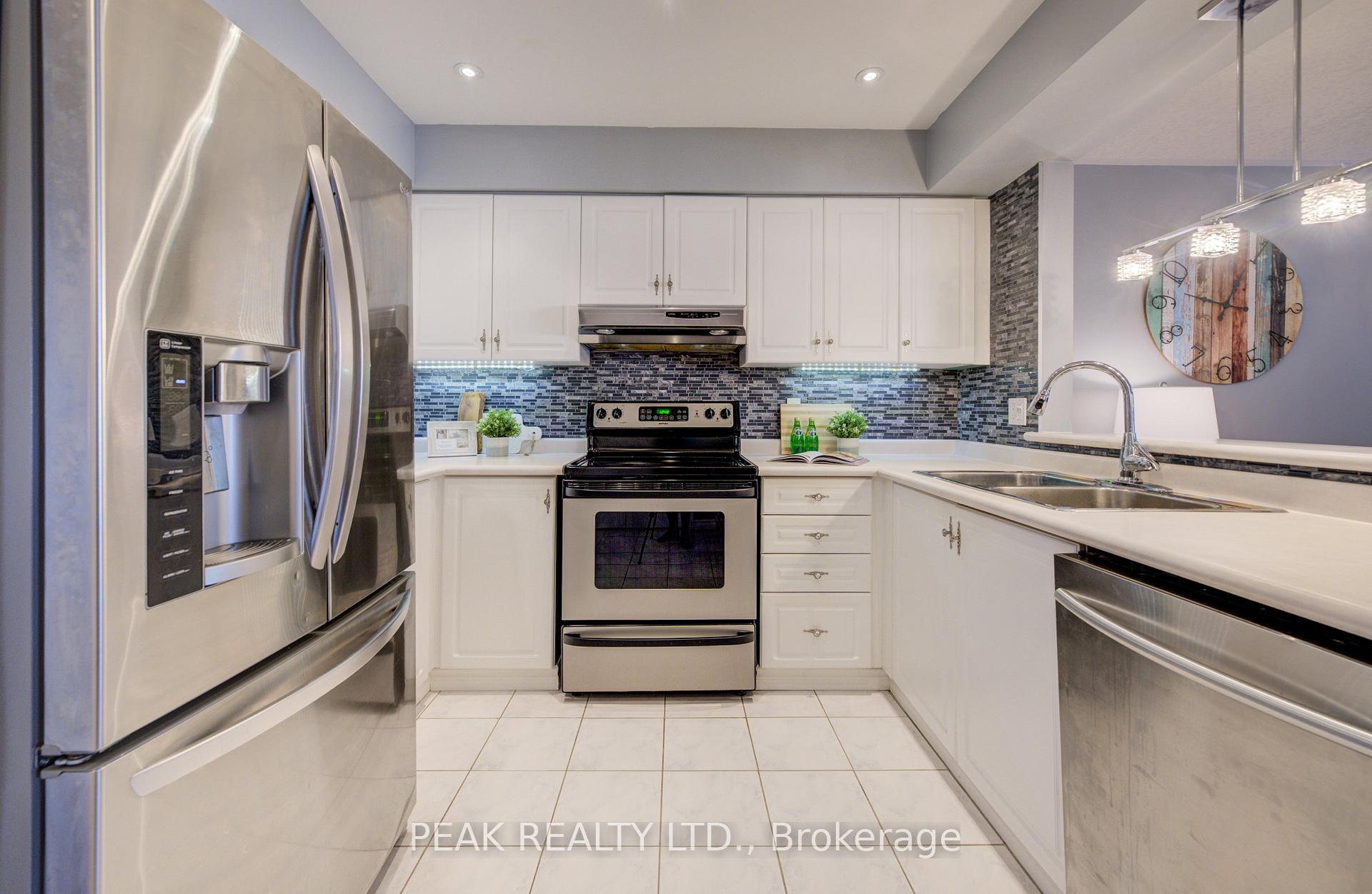 Photo 9 of 543 Mariner Drive, Waterloo — HOMEH