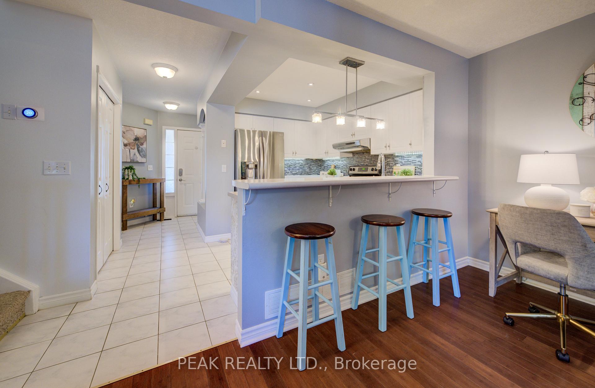 Photo 12 of 543 Mariner Drive, Waterloo — HOMEH