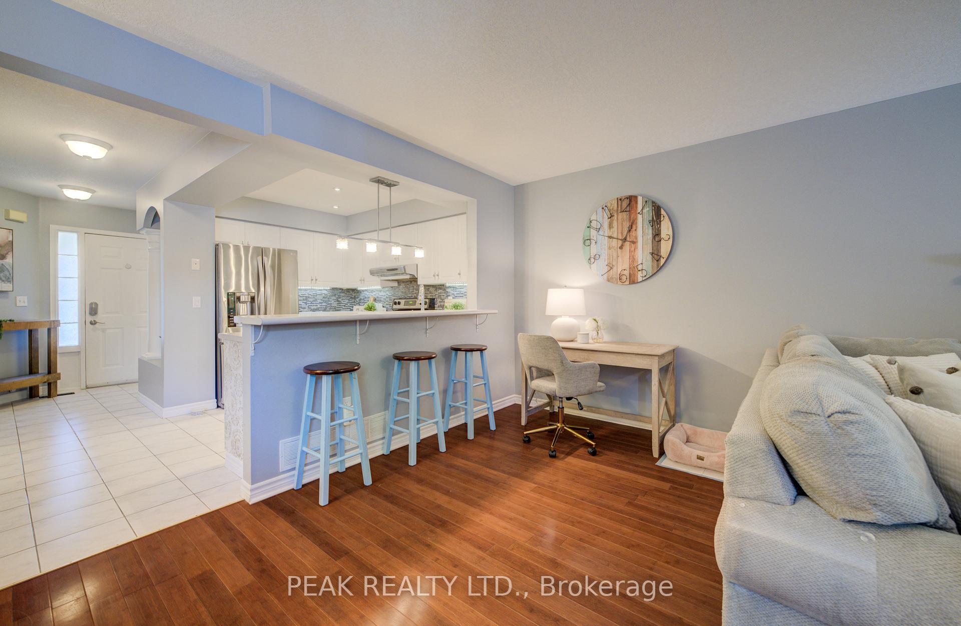 Photo 15 of 543 Mariner Drive, Waterloo — HOMEH
