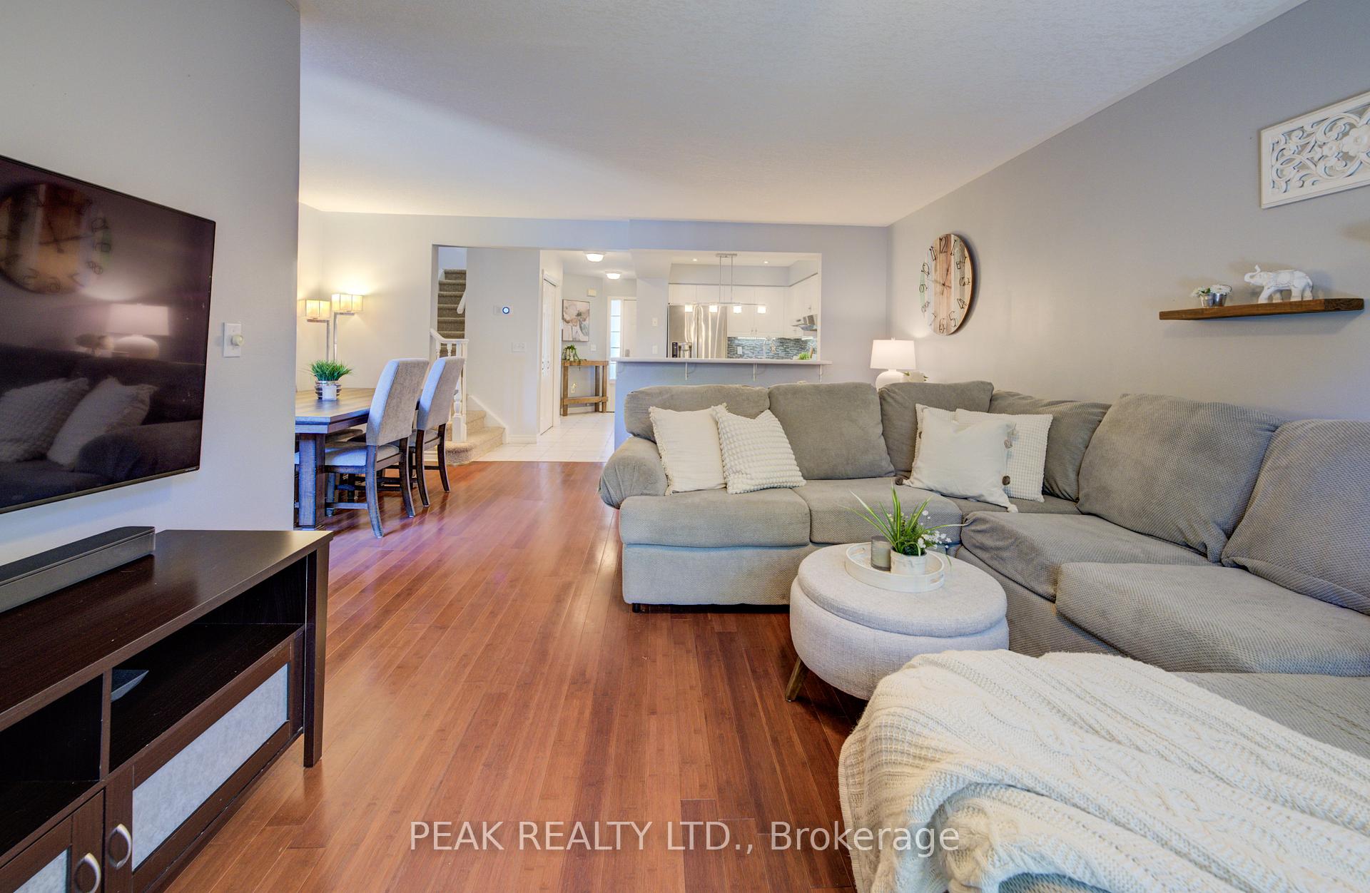 Photo 17 of 543 Mariner Drive, Waterloo — HOMEH