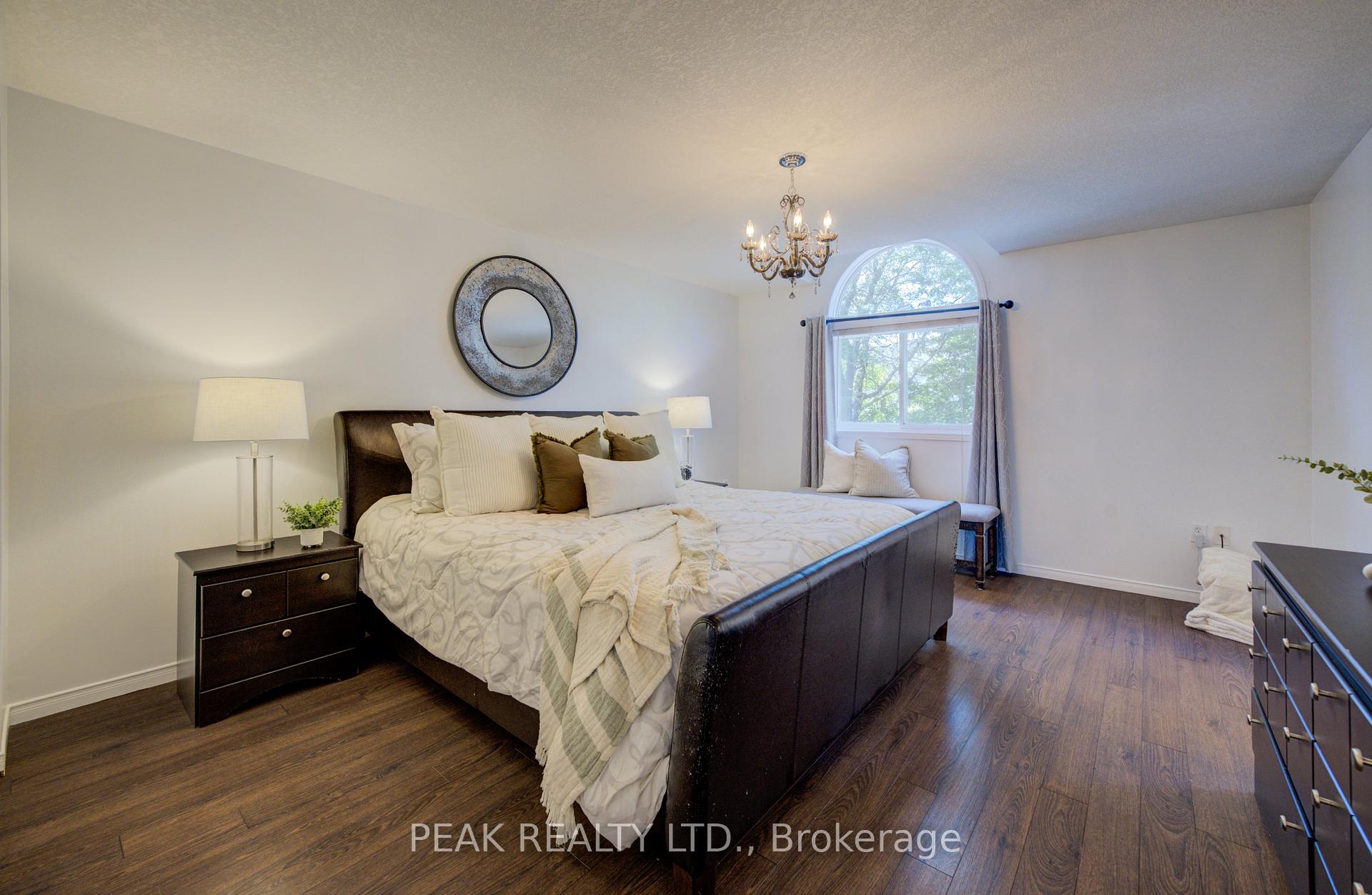 Photo 20 of 543 Mariner Drive, Waterloo — HOMEH