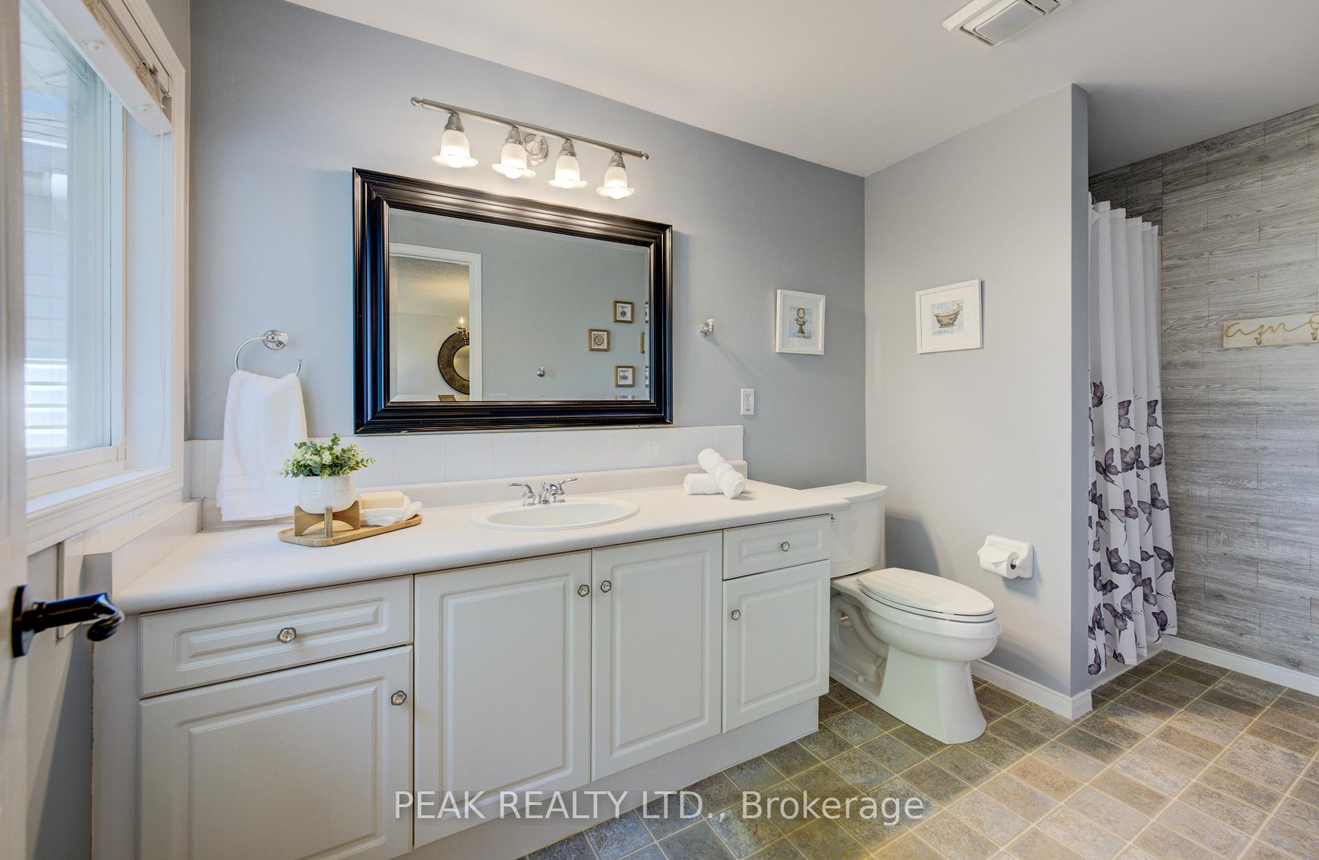 Photo 22 of 543 Mariner Drive, Waterloo — HOMEH