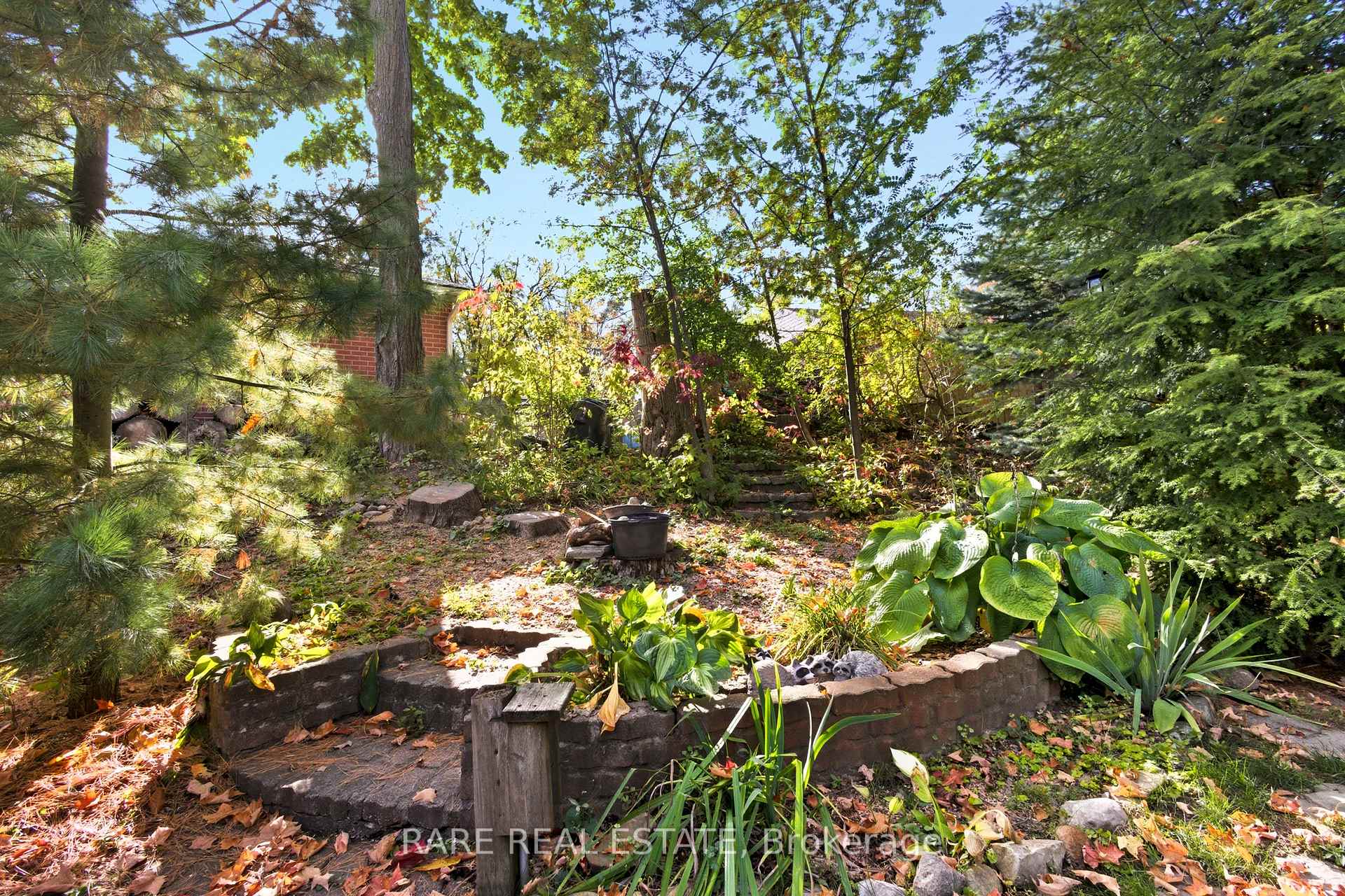 Photo 16 of 66 Springdale Drive, Barrie, Cundles East — HOMEH