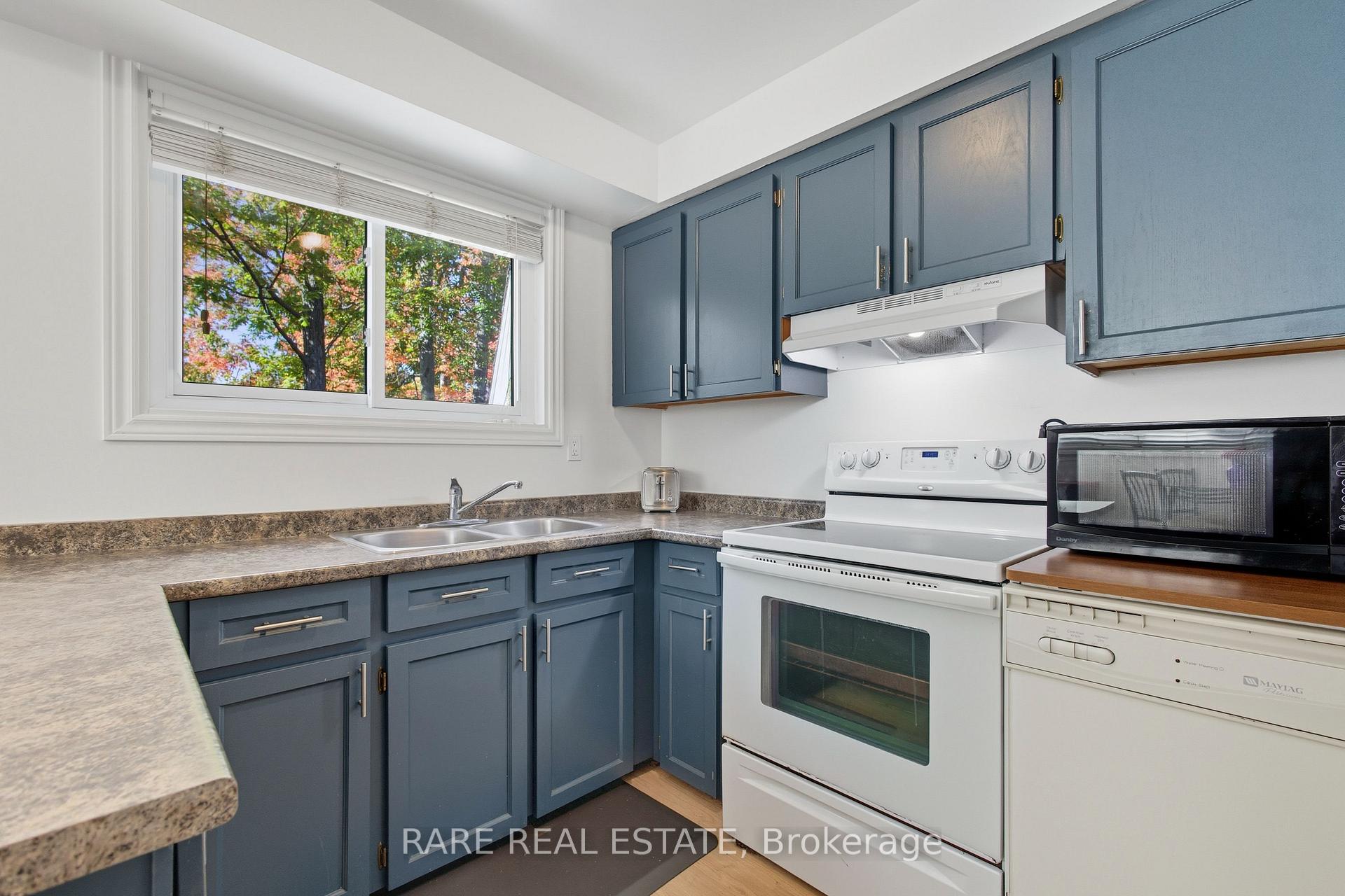 Photo 31 of 66 Springdale Drive, Barrie, Cundles East — HOMEH