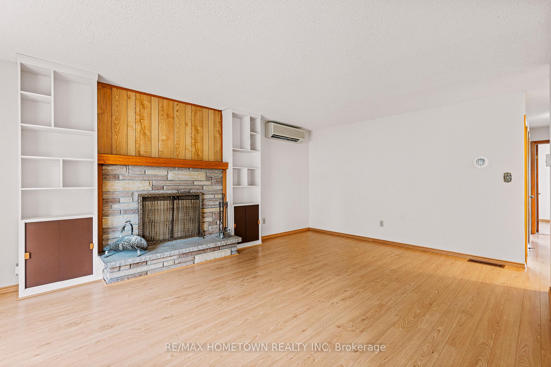 Photo 16 of 1 Maitland Drive, Augusta, Augusta Twp — HOMEH