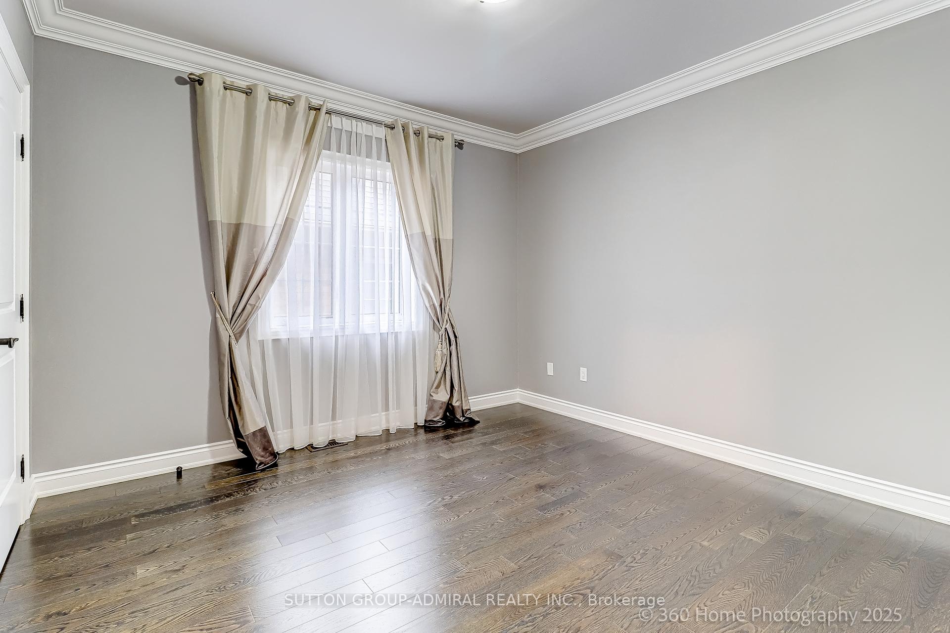 Photo 14 of 107 Queen Filomena Avenue, Vaughan, Patterson — HOMEH