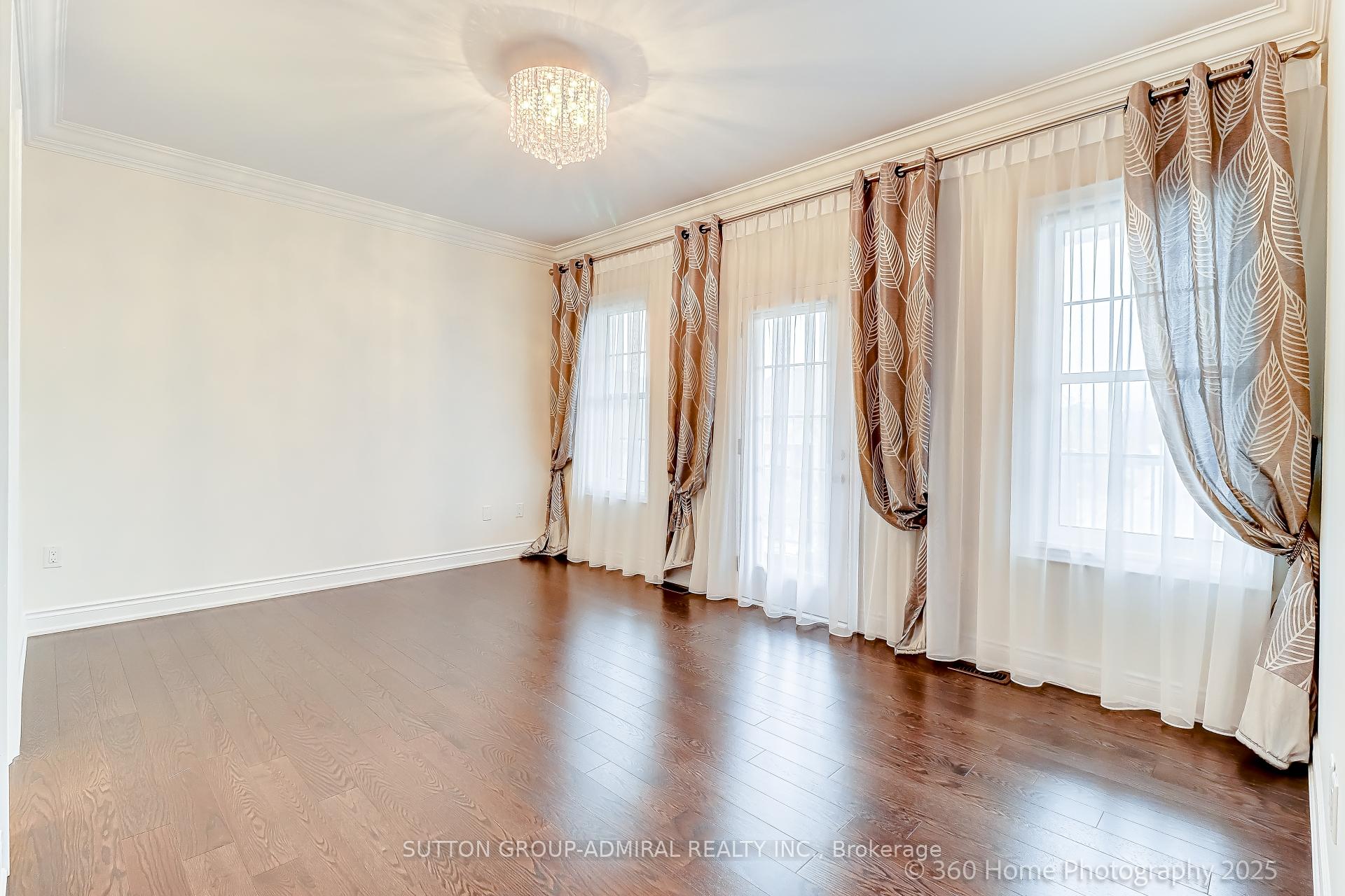 Photo 17 of 107 Queen Filomena Avenue, Vaughan, Patterson — HOMEH