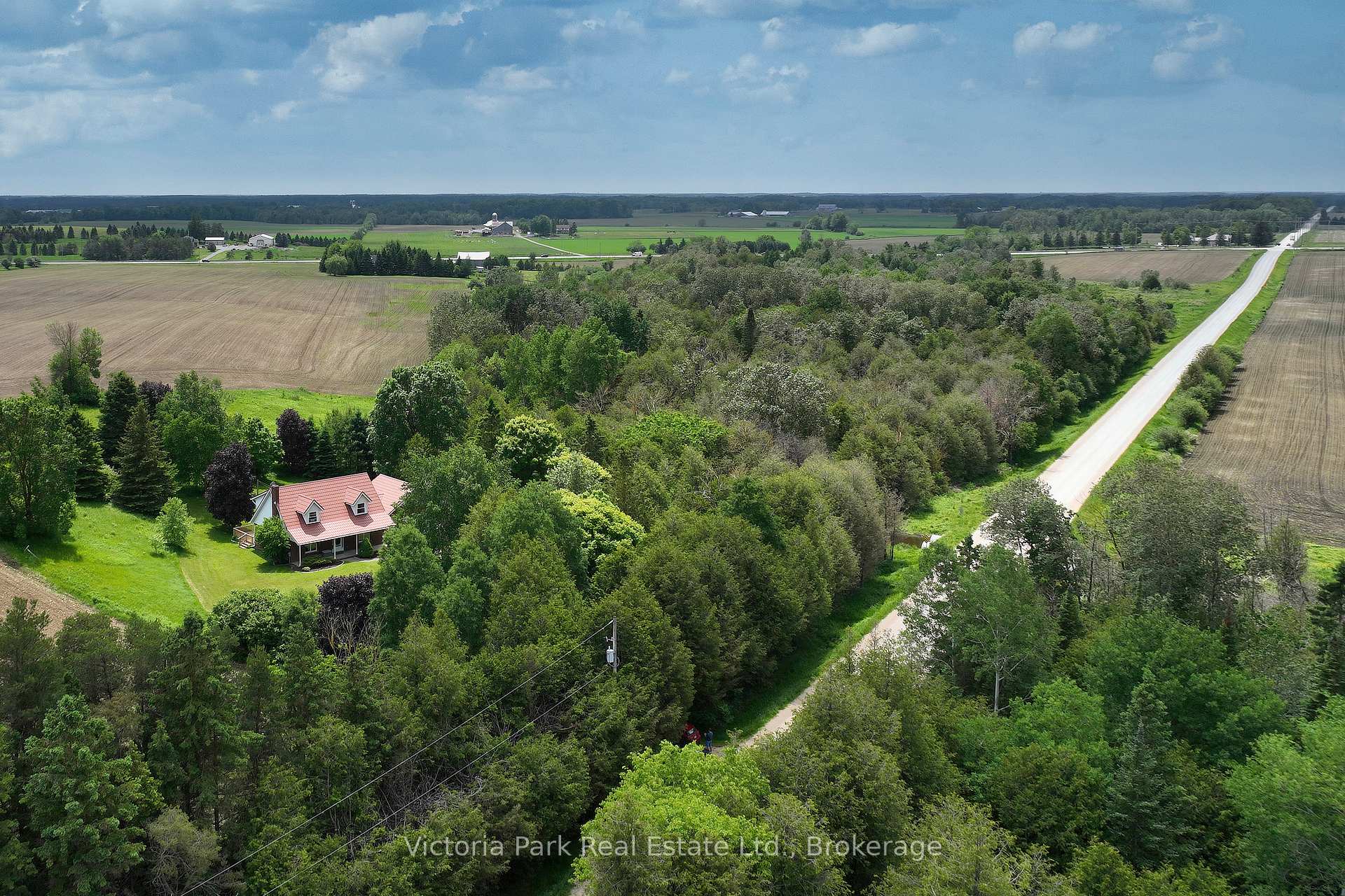 Photo 2 of 7135 3 Side Road E, Wellington North, Rural Wellington North — HOMEH