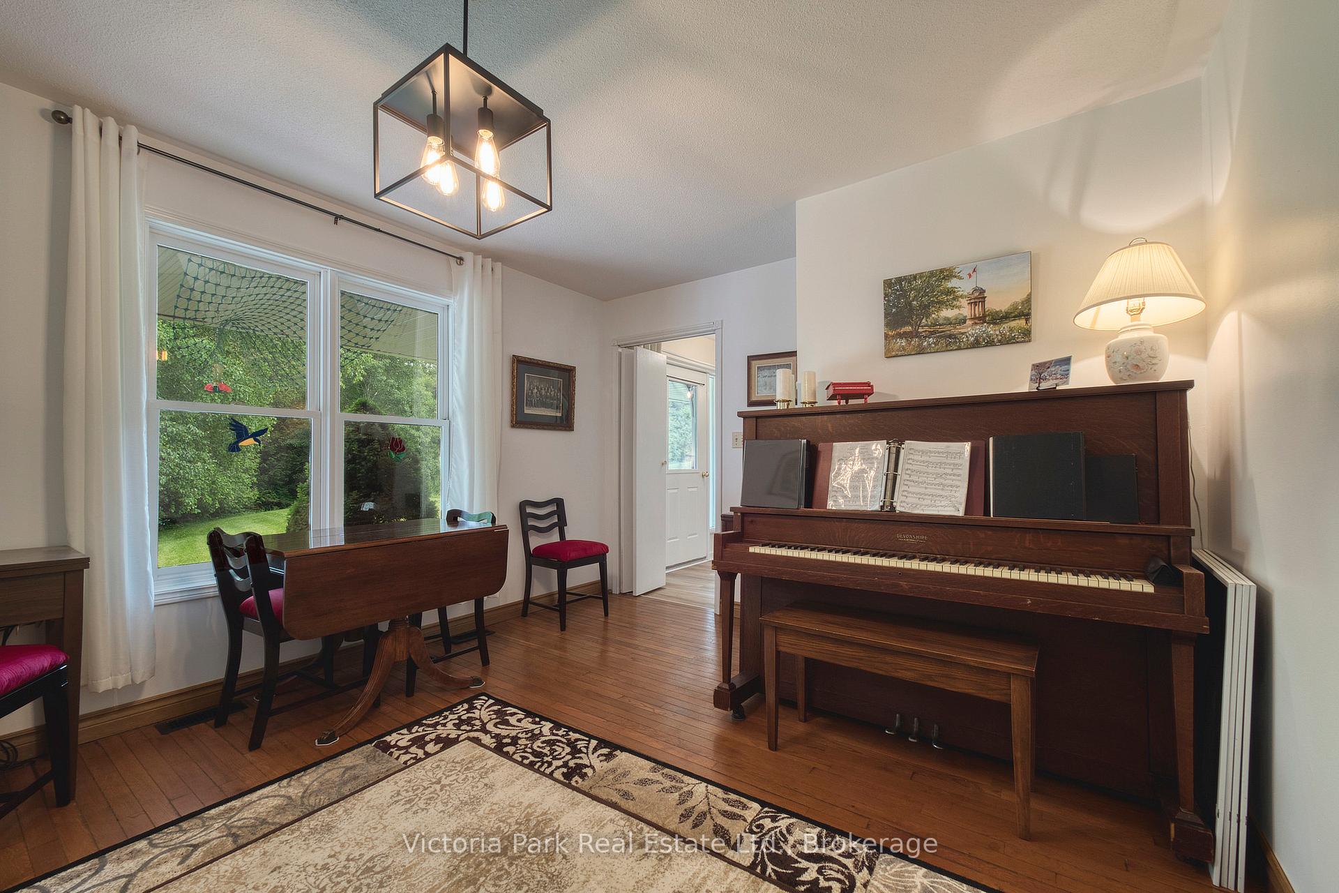 Photo 11 of 7135 3 Side Road E, Wellington North, Rural Wellington North — HOMEH