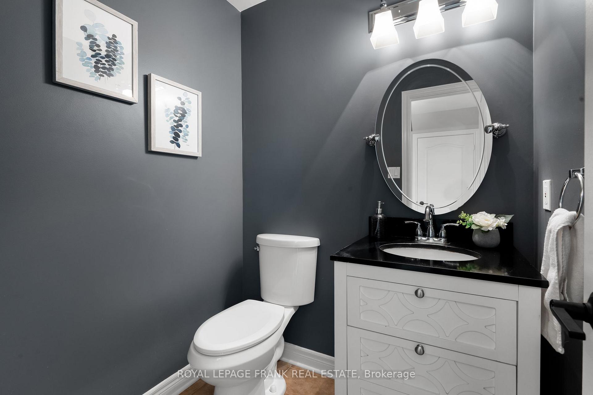 Photo 17 of 20 Galloway Crescent, Uxbridge — HOMEH
