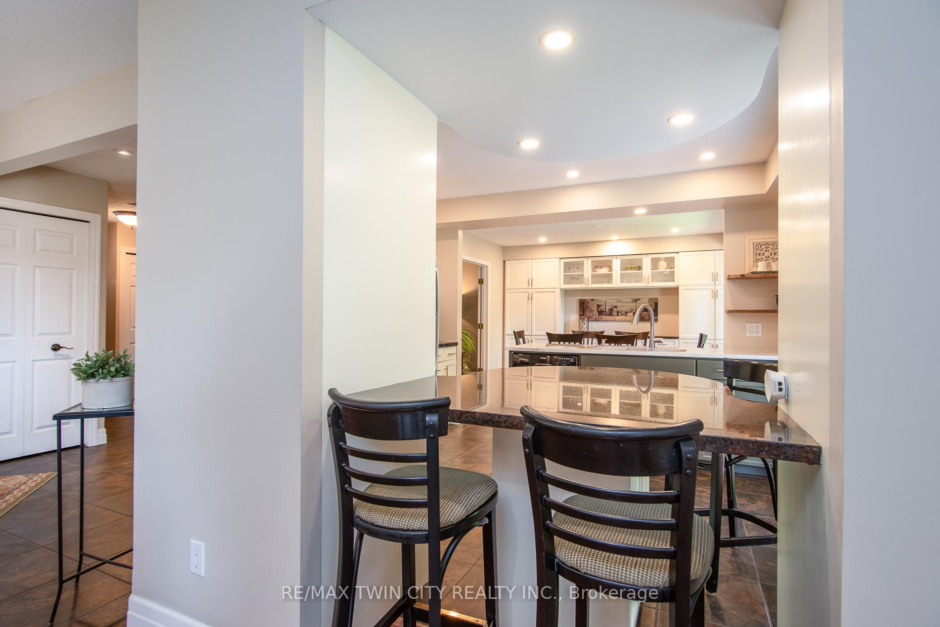 Photo 17 of 162 Ambleside Court, Waterloo — HOMEH