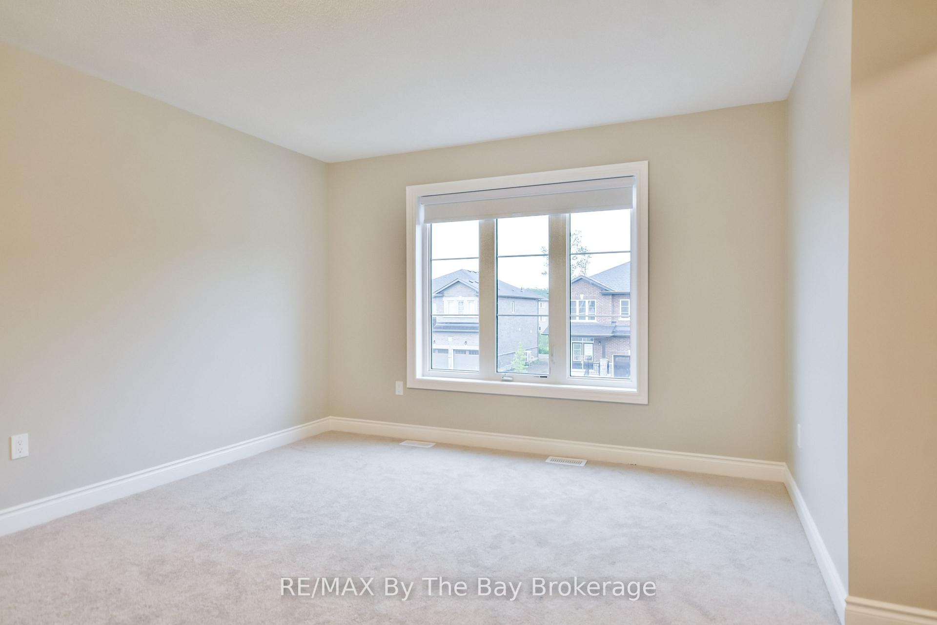Photo 26 of 21 Amber Drive, Wasaga Beach — HOMEH