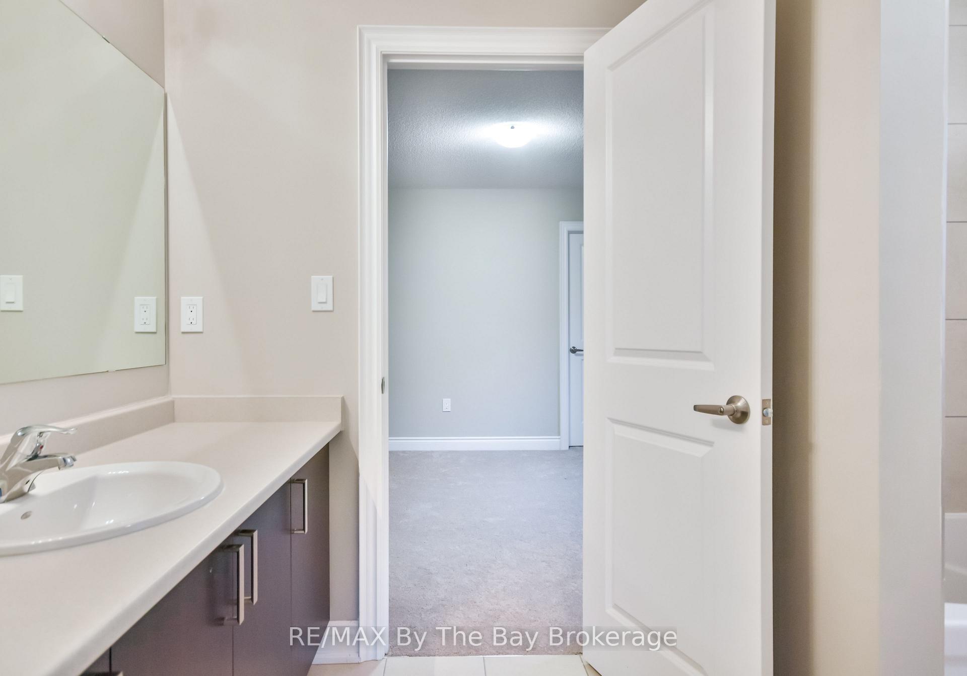 Photo 28 of 21 Amber Drive, Wasaga Beach — HOMEH