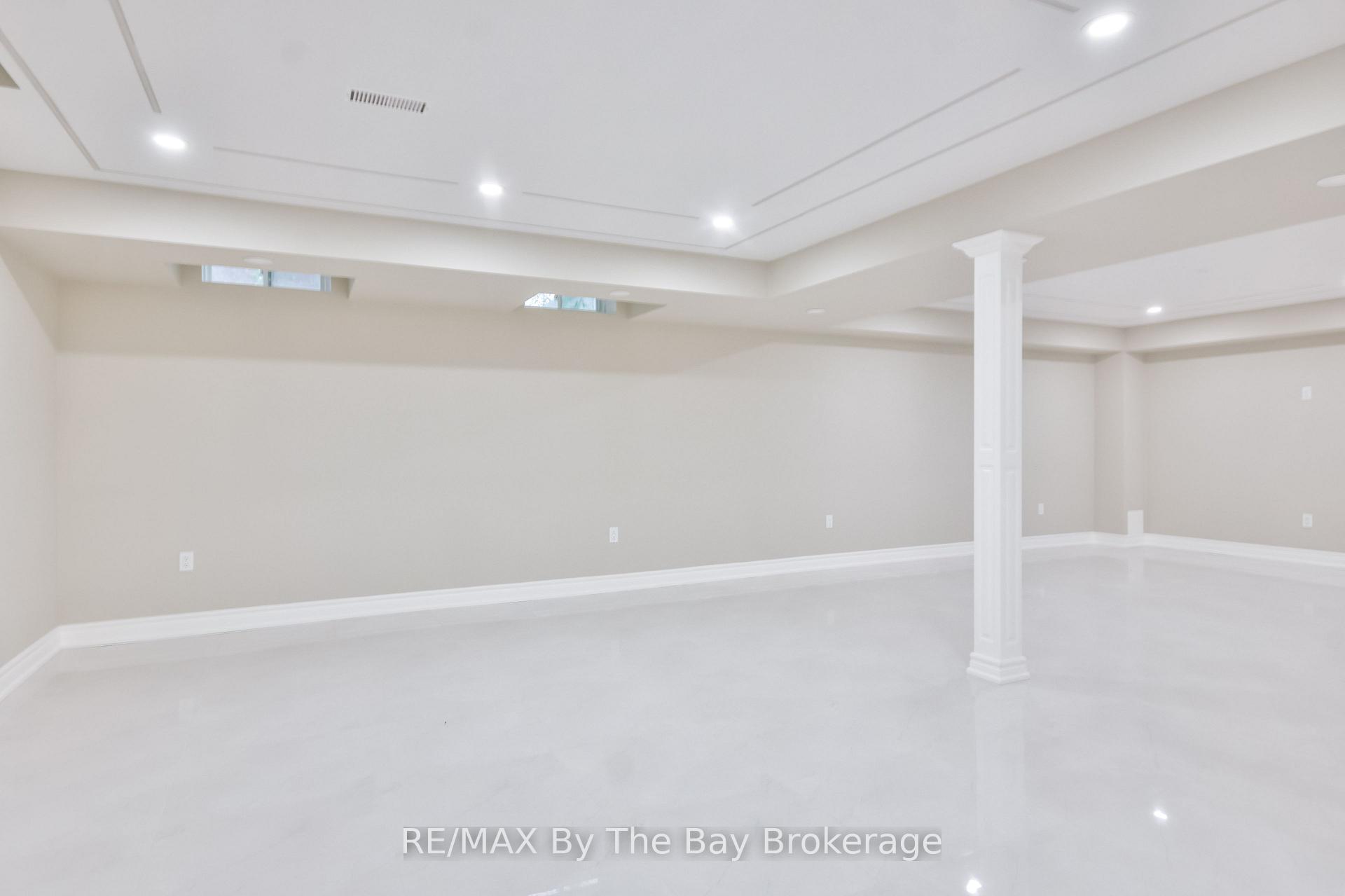 Photo 45 of 21 Amber Drive, Wasaga Beach — HOMEH