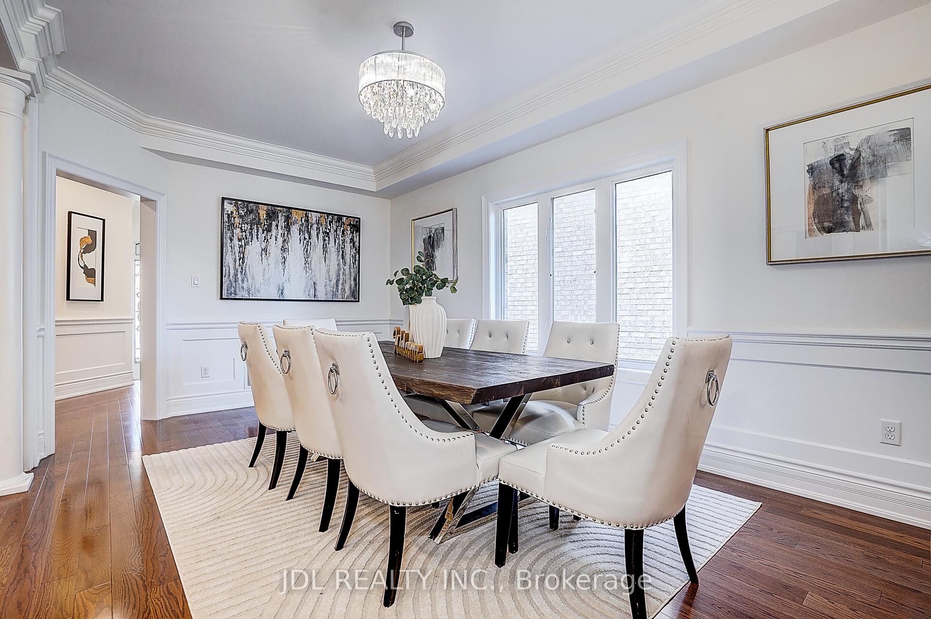 Photo 11 of 26 Santa Amato Crescent, Vaughan, Patterson — HOMEH