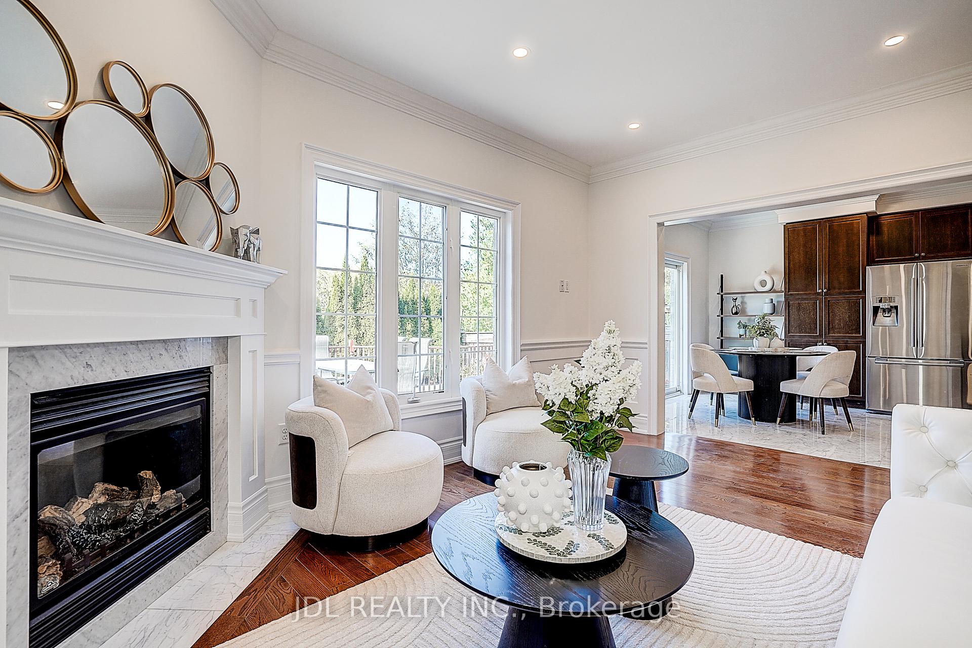 Photo 14 of 26 Santa Amato Crescent, Vaughan, Patterson — HOMEH