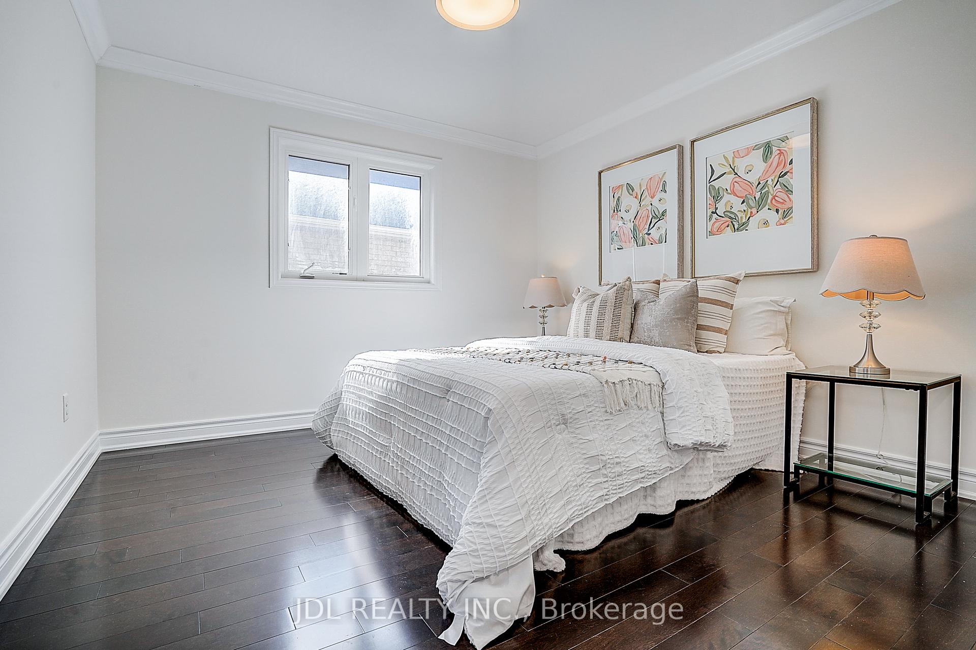 Photo 33 of 26 Santa Amato Crescent, Vaughan, Patterson — HOMEH