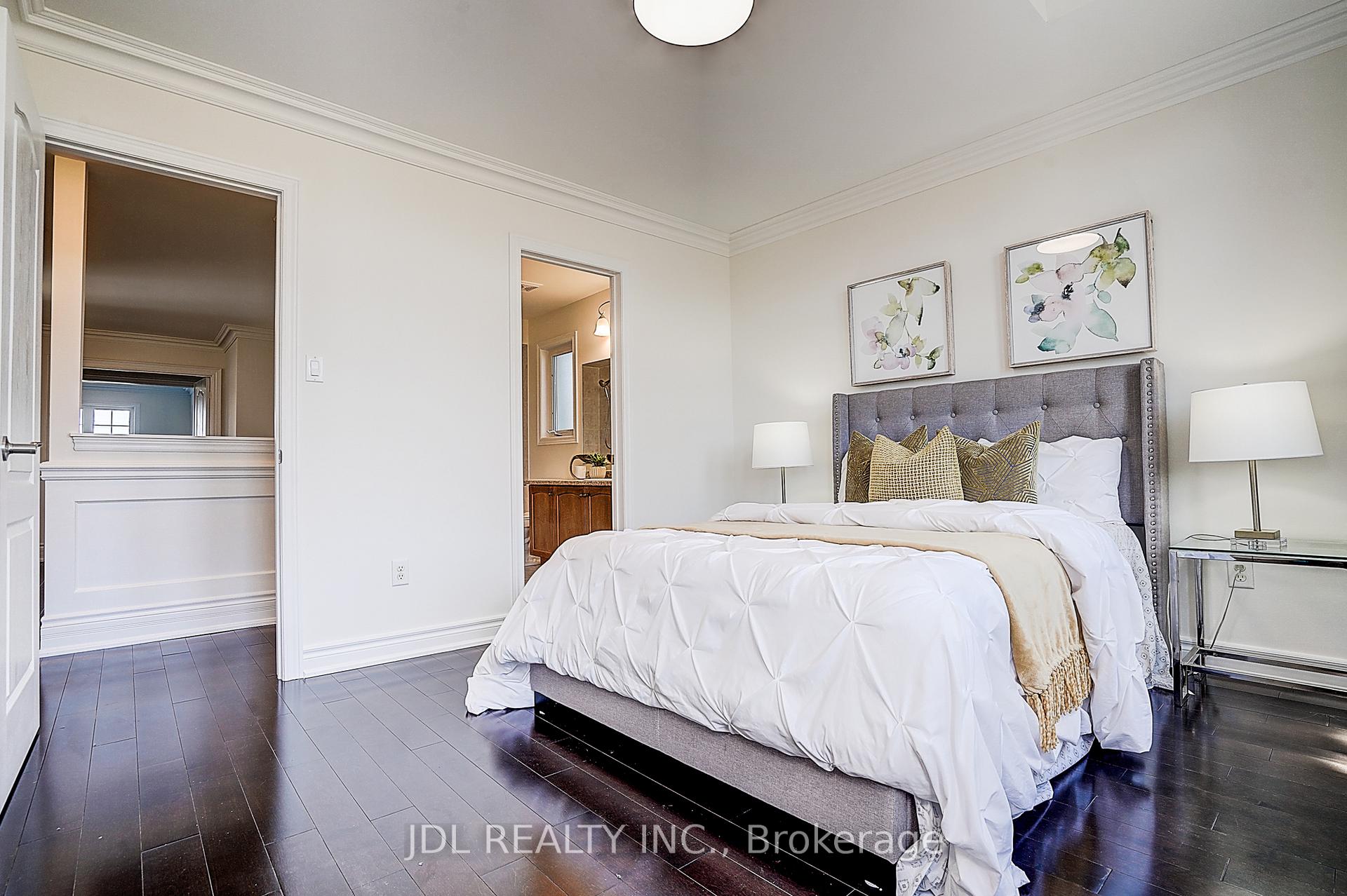 Photo 38 of 26 Santa Amato Crescent, Vaughan, Patterson — HOMEH