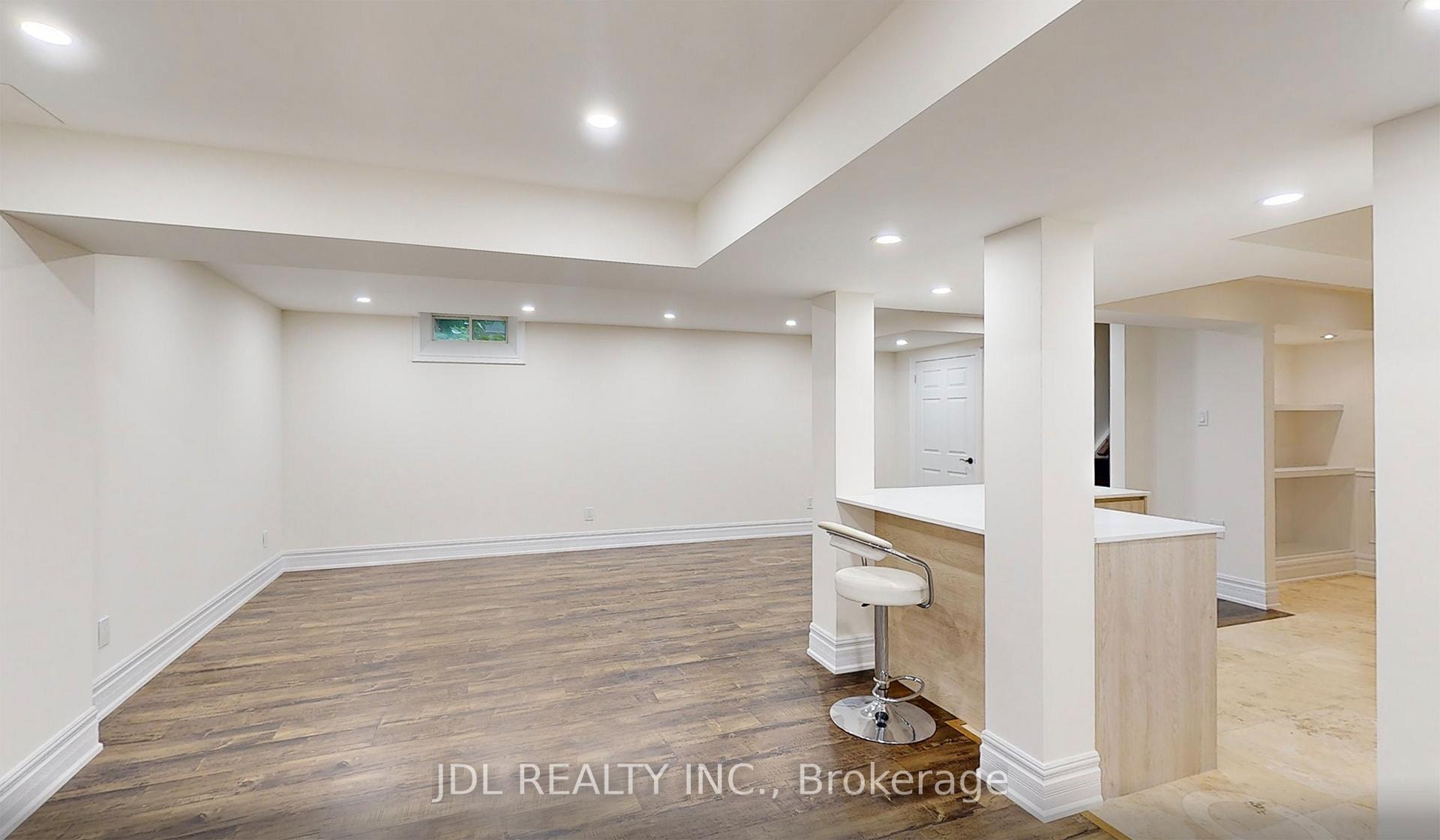 Photo 43 of 26 Santa Amato Crescent, Vaughan, Patterson — HOMEH