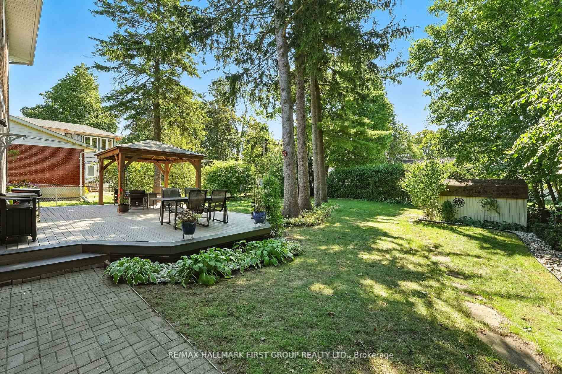 Photo 30 of 47 Sherwood Road E, Ajax, Central West — HOMEH
