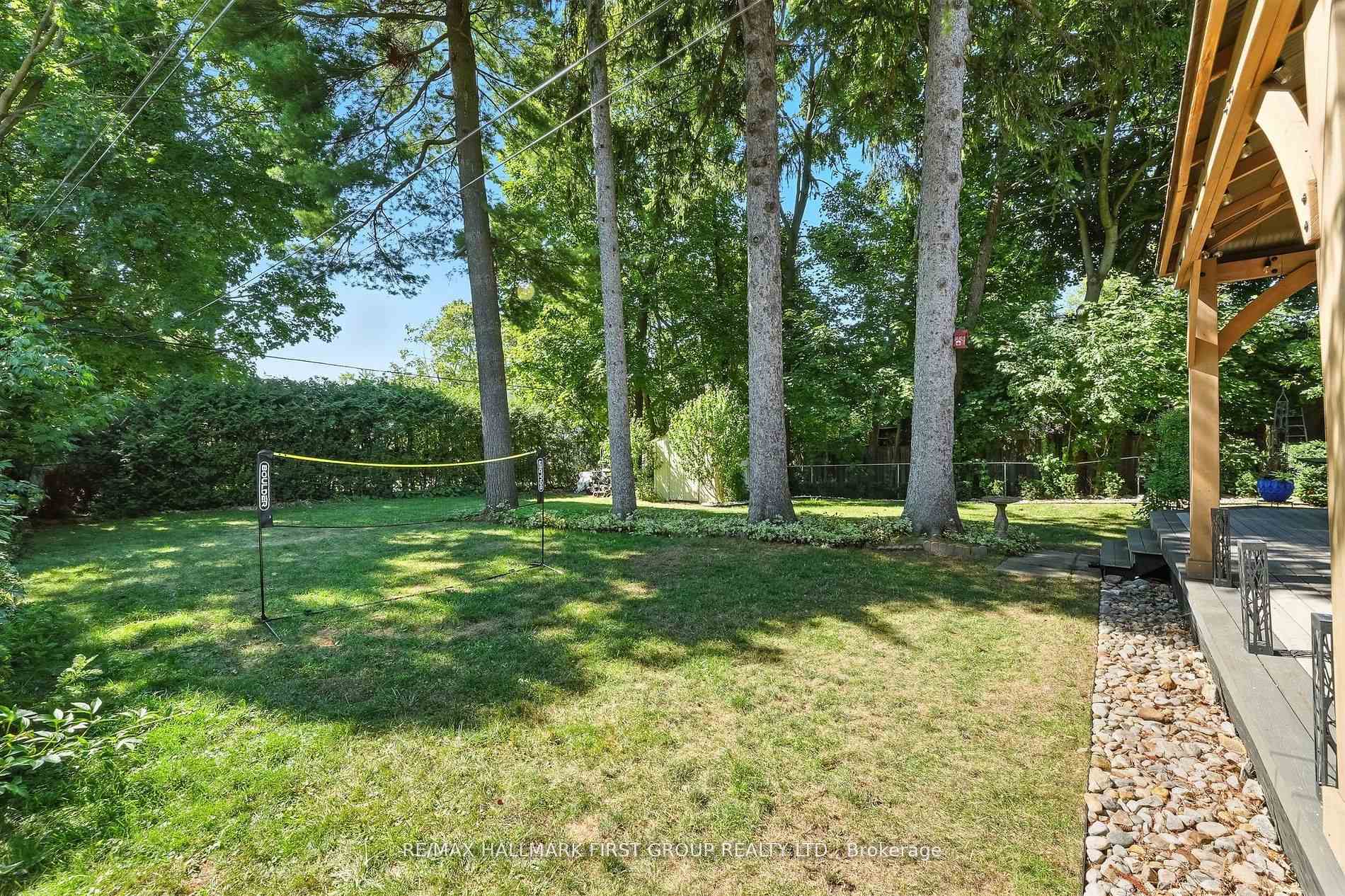 Photo 37 of 47 Sherwood Road E, Ajax, Central West — HOMEH