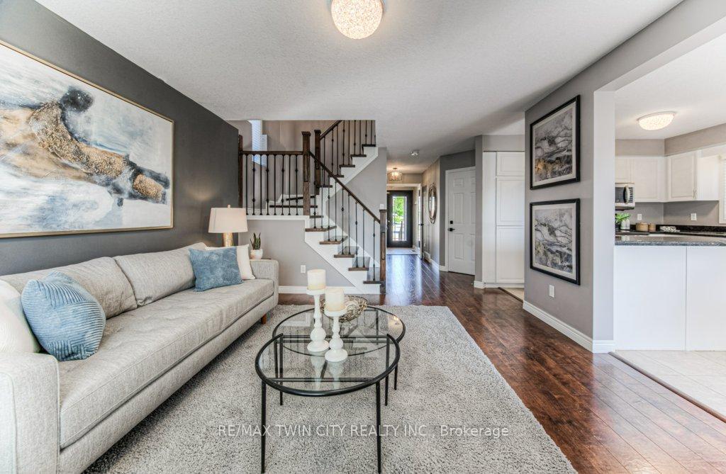 Photo 12 of 648 Brandenburg Boulevard, Waterloo — HOMEH