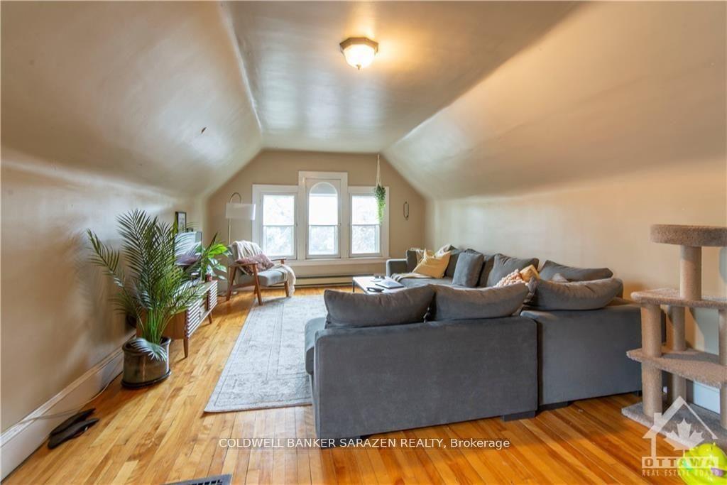 Photo 3 of Unit 2, 40 Spadina Avenue, Ottawa, Hintonburg — HOMEH