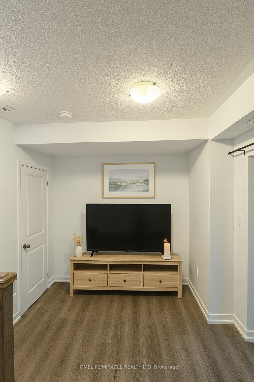 Photo 7 of 234 Dalhousie Street, Vaughan, Vaughan Grove — HOMEH