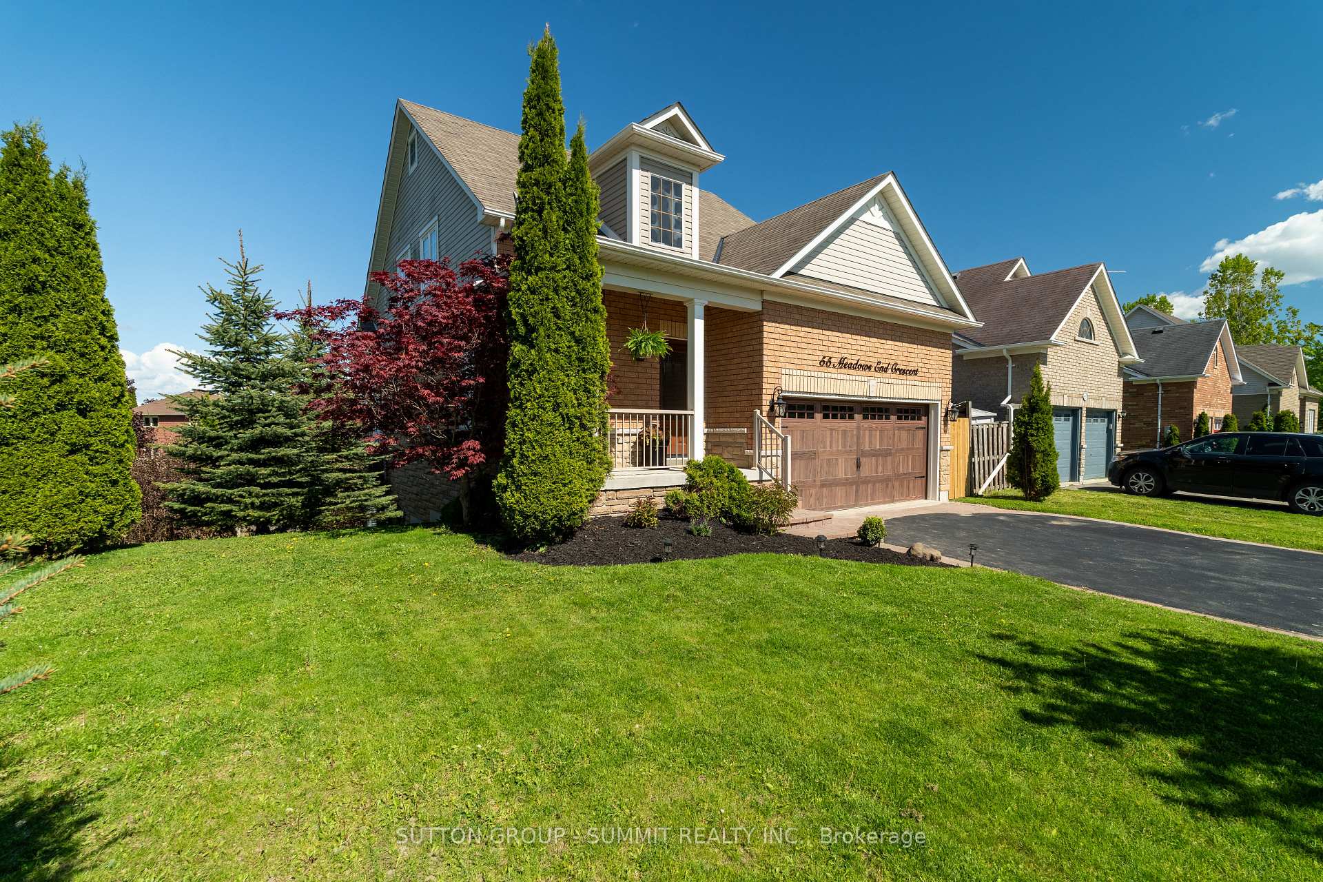 Photo 1 of 55 Meadows End Crescent, Uxbridge — HOMEH
