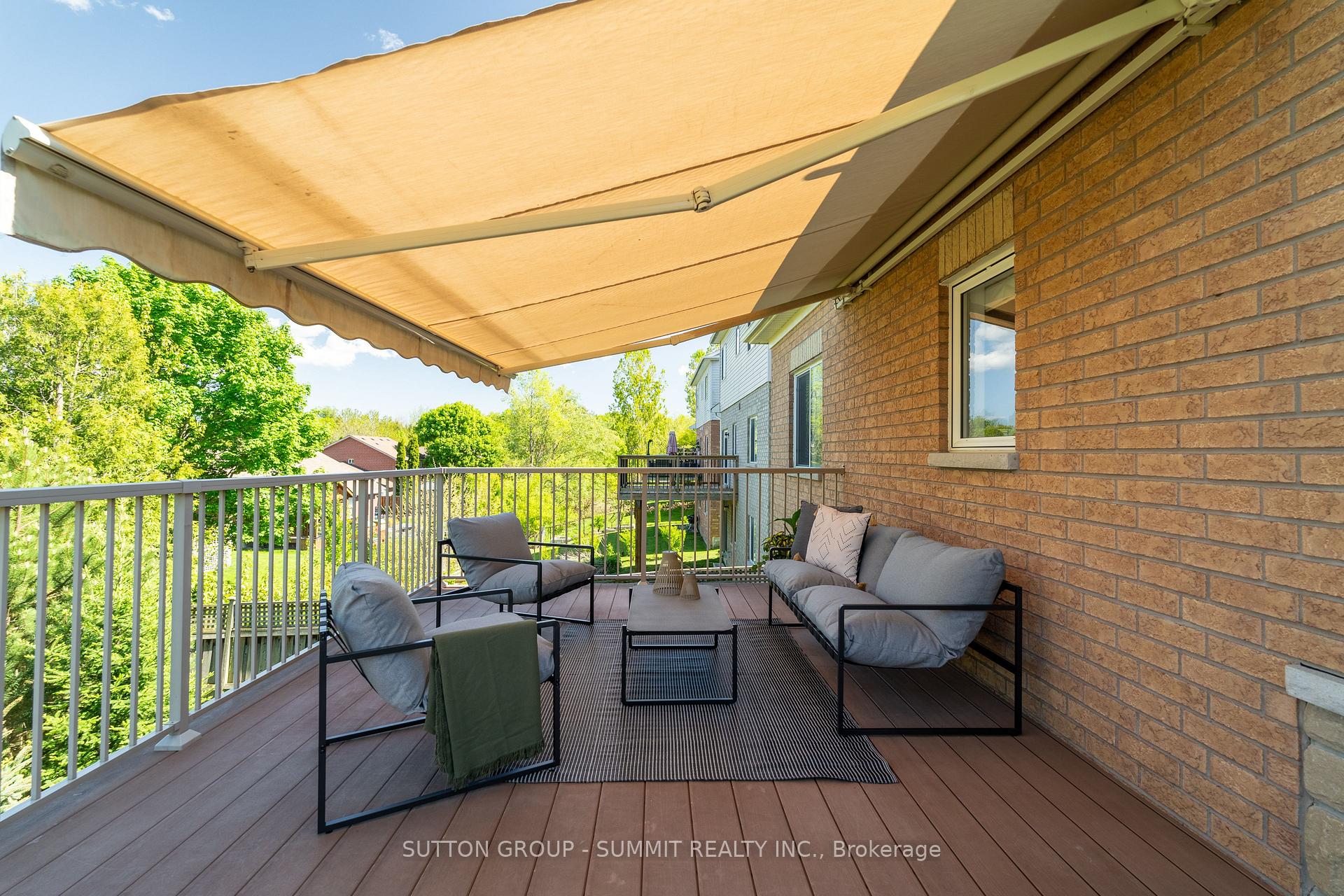 Photo 17 of 55 Meadows End Crescent, Uxbridge — HOMEH