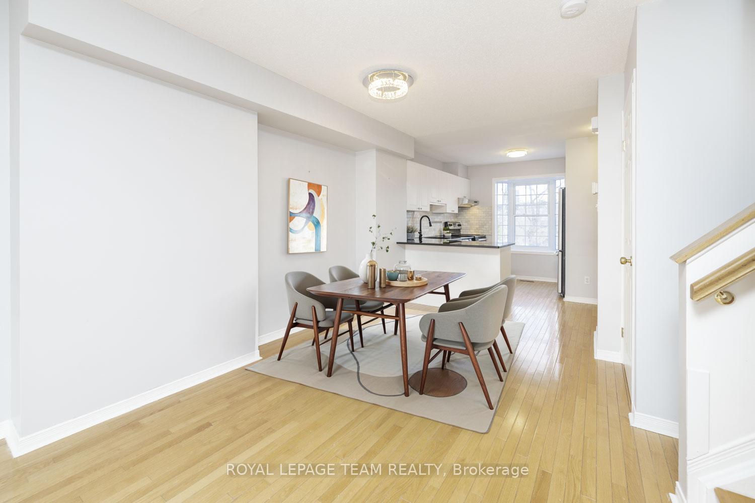 Photo 14 of 22 Hintonburg Place, Ottawa, Hintonburg — HOMEH