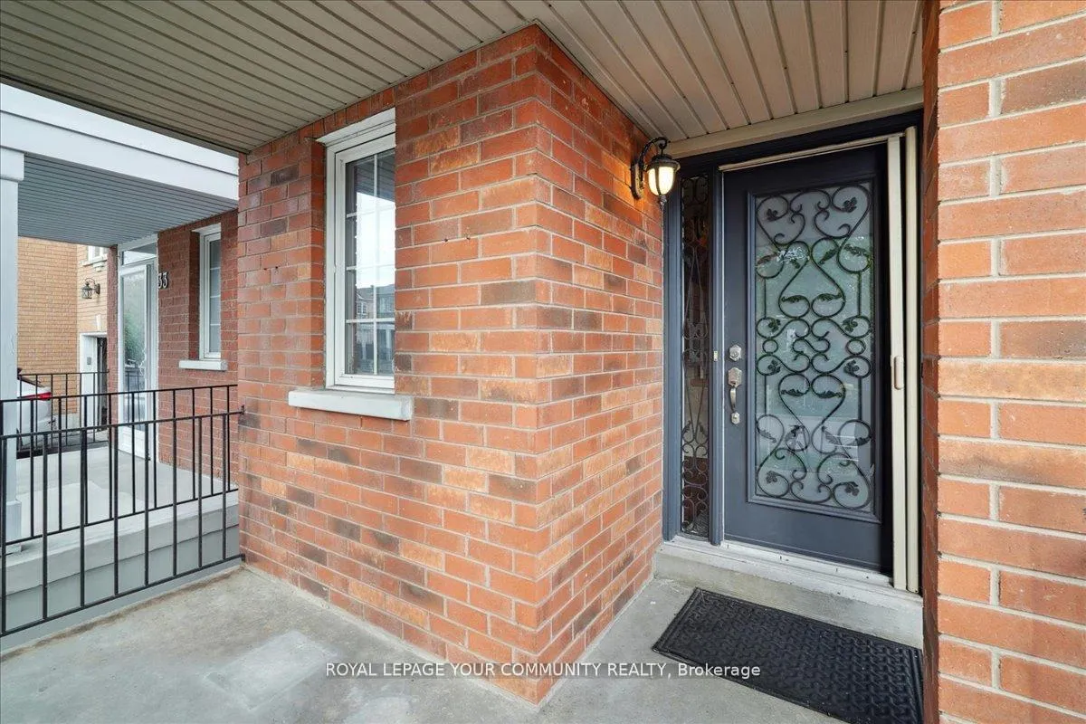 Photo 4 of 35 Timberview Drive, Vaughan, Patterson — HOMEH