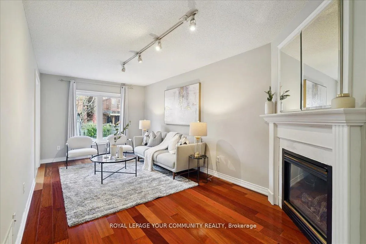 Photo 9 of 35 Timberview Drive, Vaughan, Patterson — HOMEH