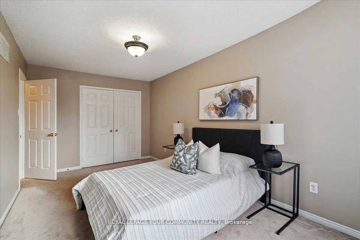 Photo 19 of 35 Timberview Drive, Vaughan, Patterson — HOMEH