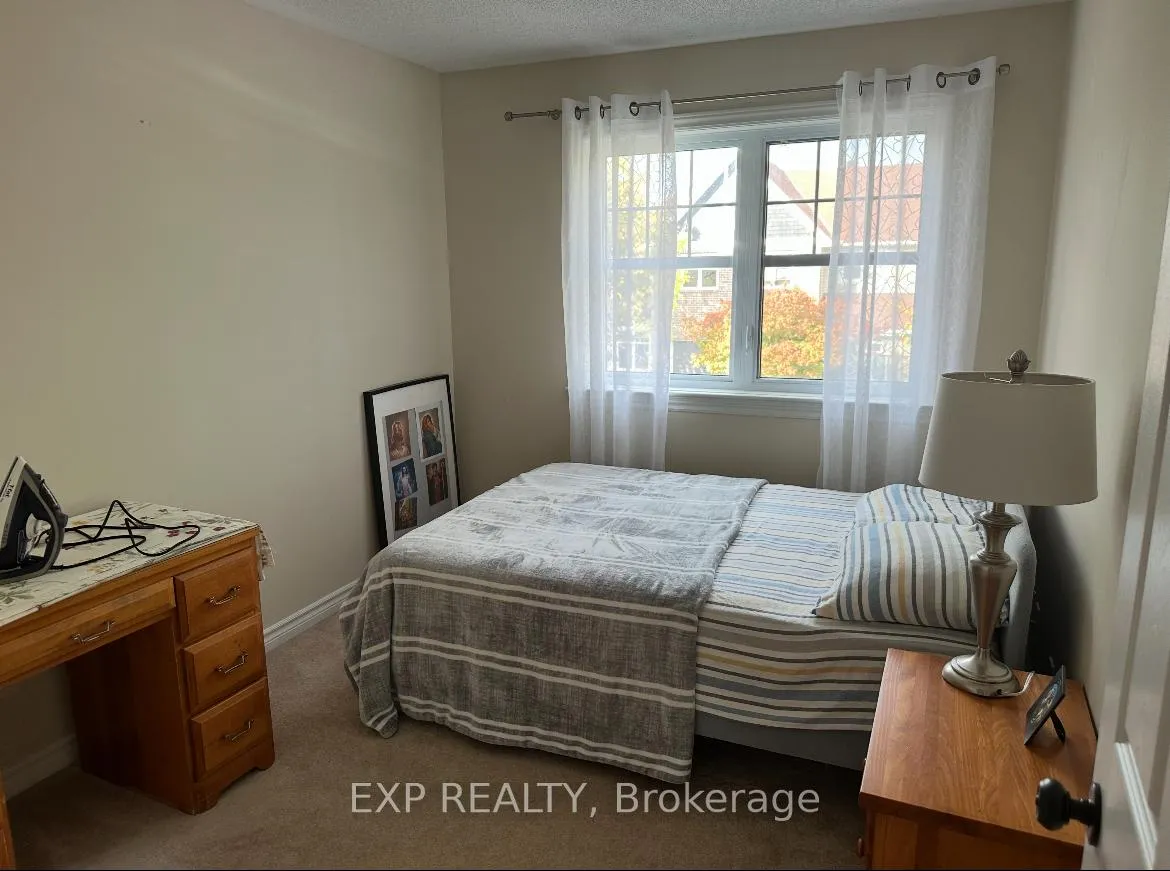 Photo 11 of 94 Selhurst Avenue, Ottawa, Barrhaven East — HOMEH