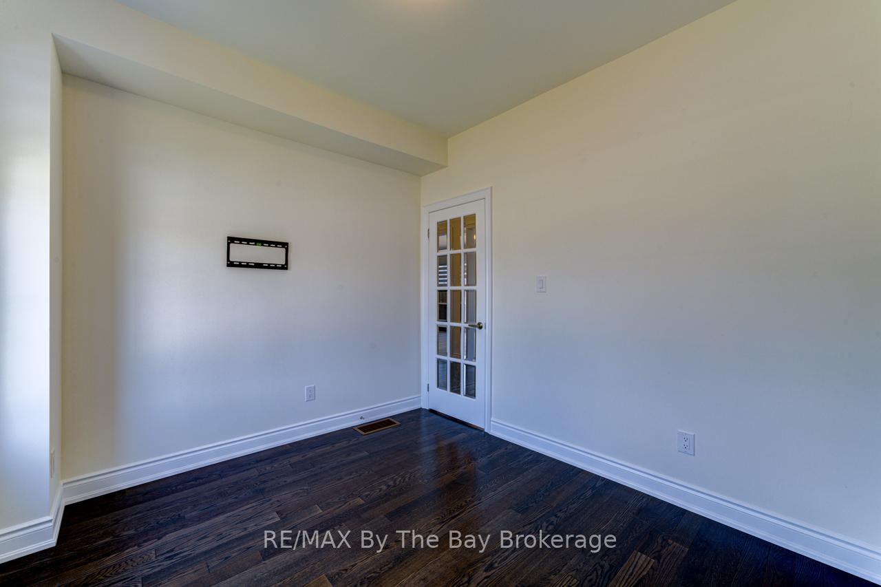 Photo 21 of 19 Beatrice Drive, Wasaga Beach — HOMEH