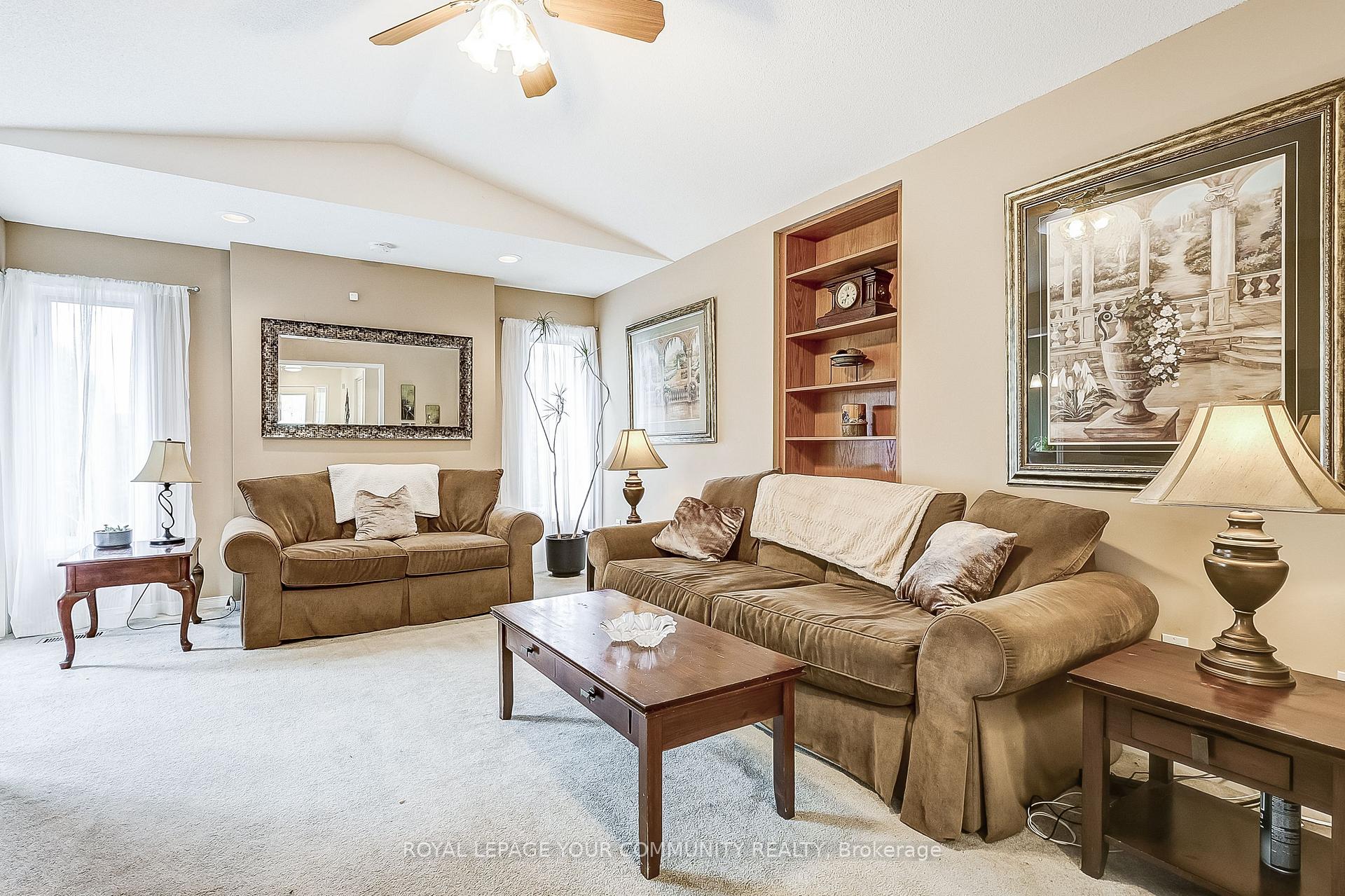 Photo 5 of 46 Enzo Crescent, Uxbridge — HOMEH