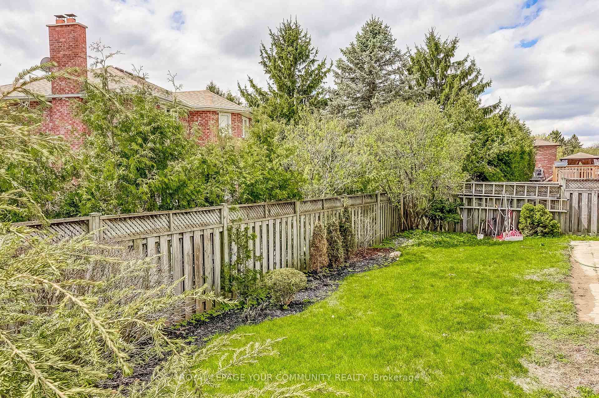Photo 31 of 46 Enzo Crescent, Uxbridge — HOMEH