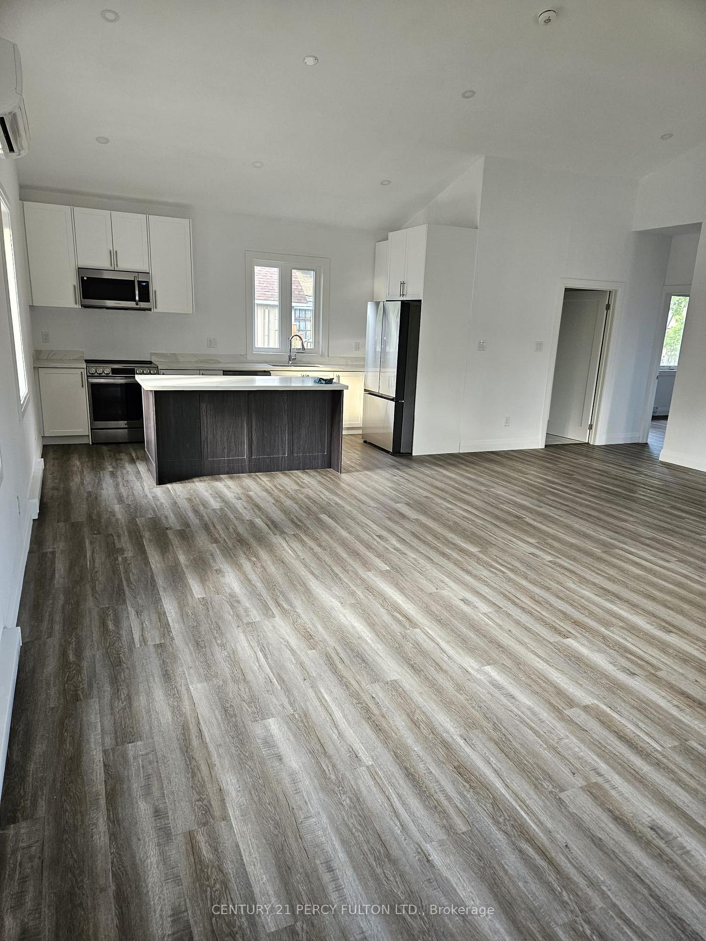 Photo 11 of 61 Glenwood Drive, Wasaga Beach — HOMEH