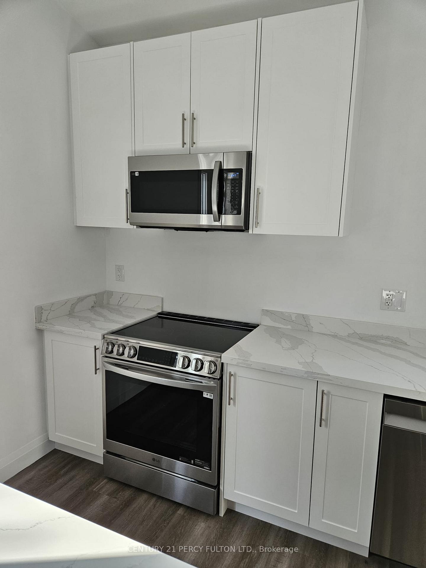 Photo 12 of 61 Glenwood Drive, Wasaga Beach — HOMEH