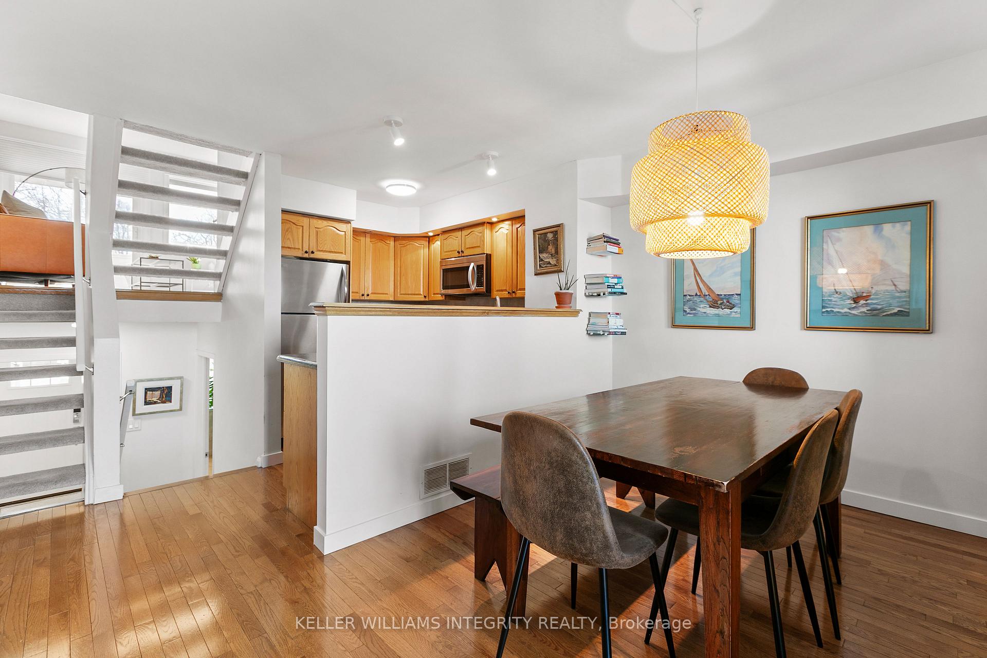 Photo 13 of Unit 15, 120 Walnut Court, Ottawa, West Centre Town — HOMEH