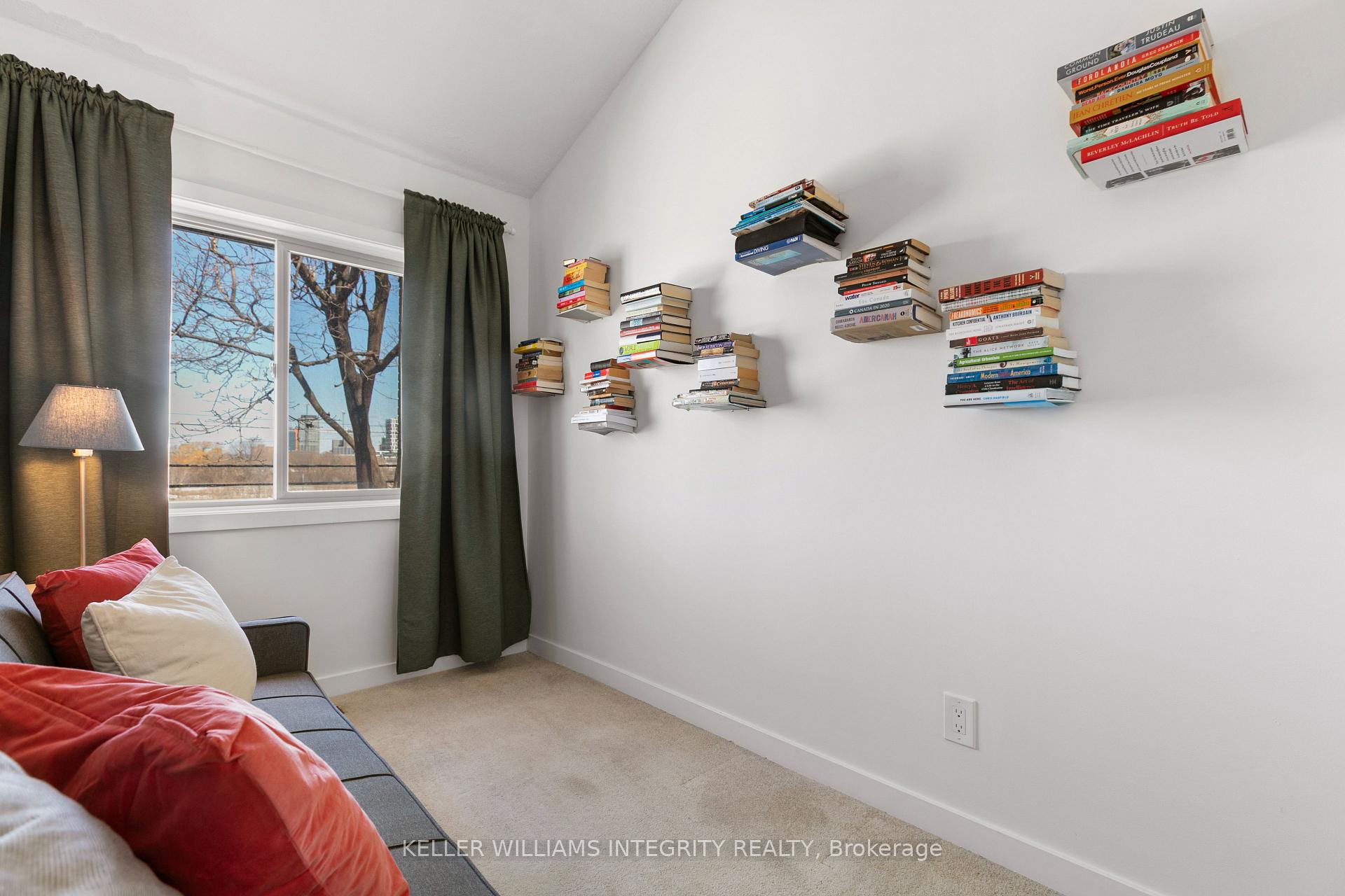Photo 17 of Unit 15, 120 Walnut Court, Ottawa, West Centre Town — HOMEH