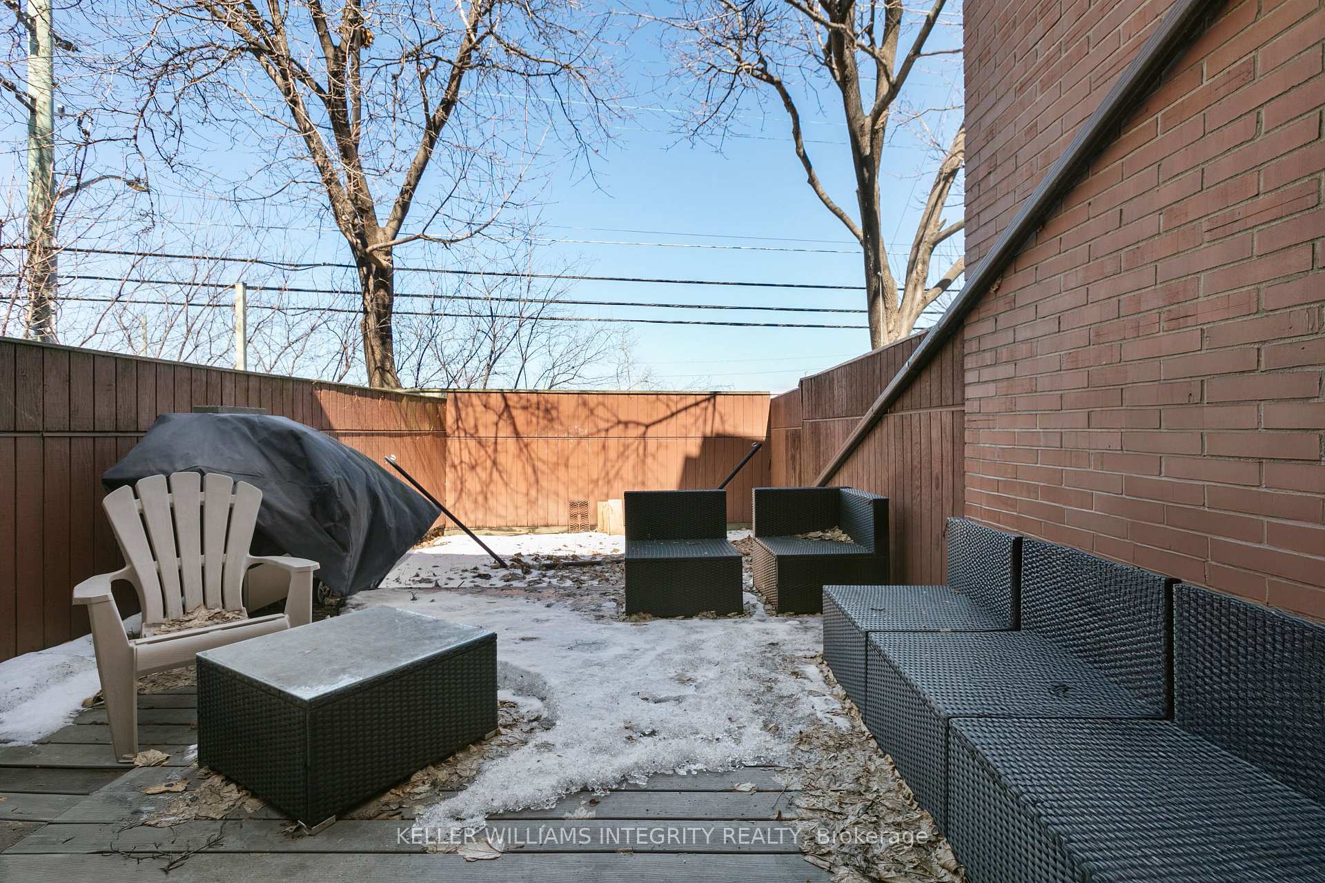 Photo 36 of Unit 15, 120 Walnut Court, Ottawa, West Centre Town — HOMEH