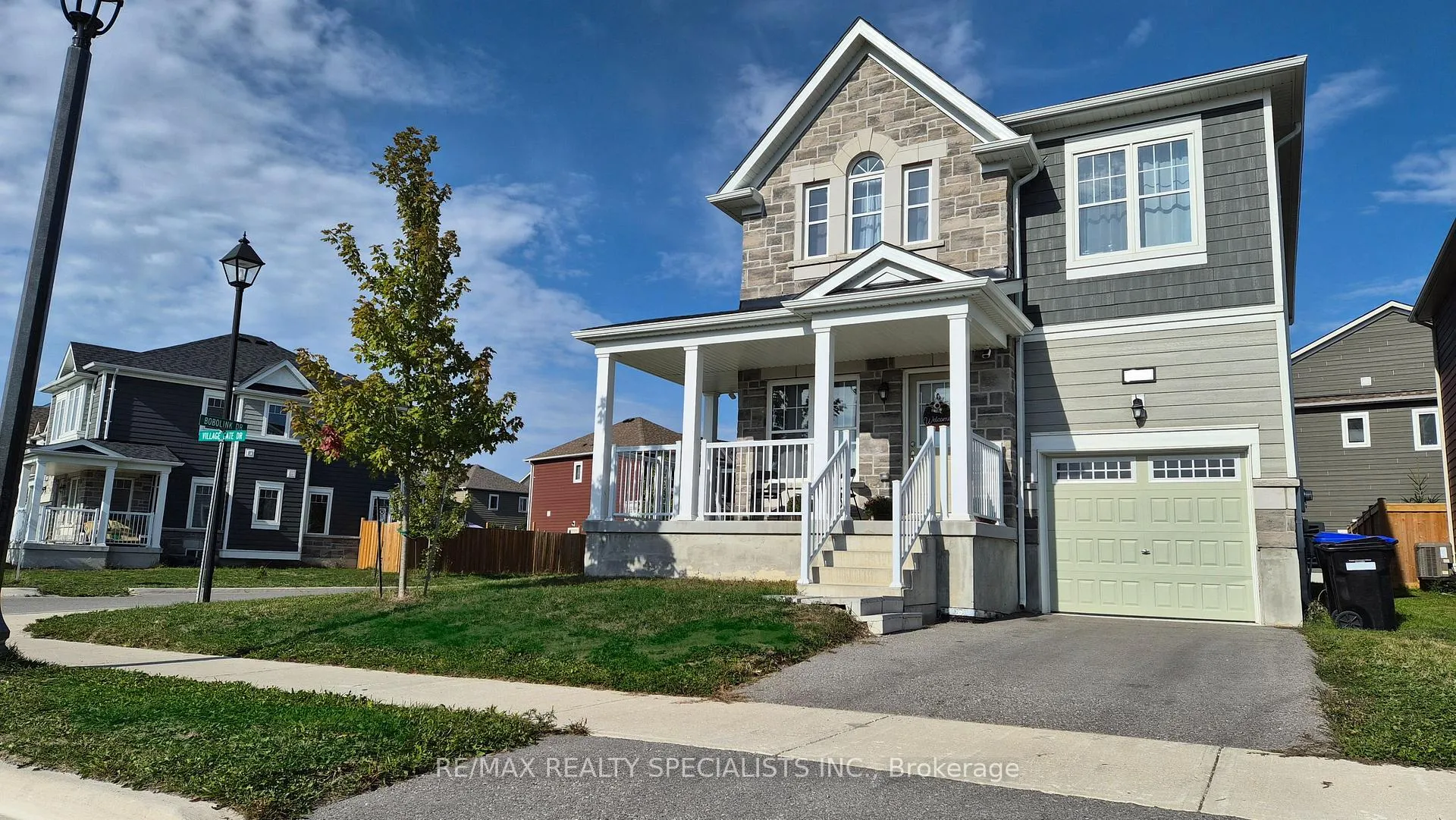Photo 3 of 112 Village Gate Drive, Wasaga Beach — HOMEH