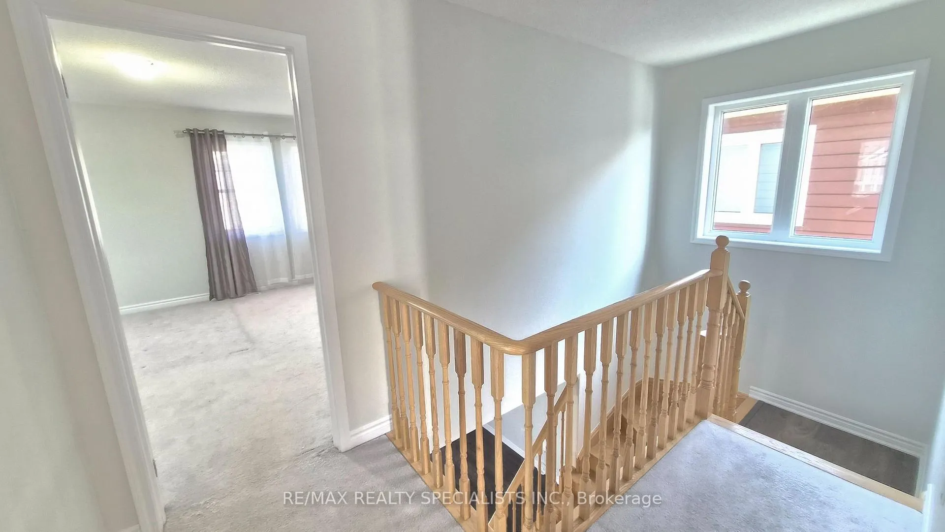 Photo 11 of 112 Village Gate Drive, Wasaga Beach — HOMEH