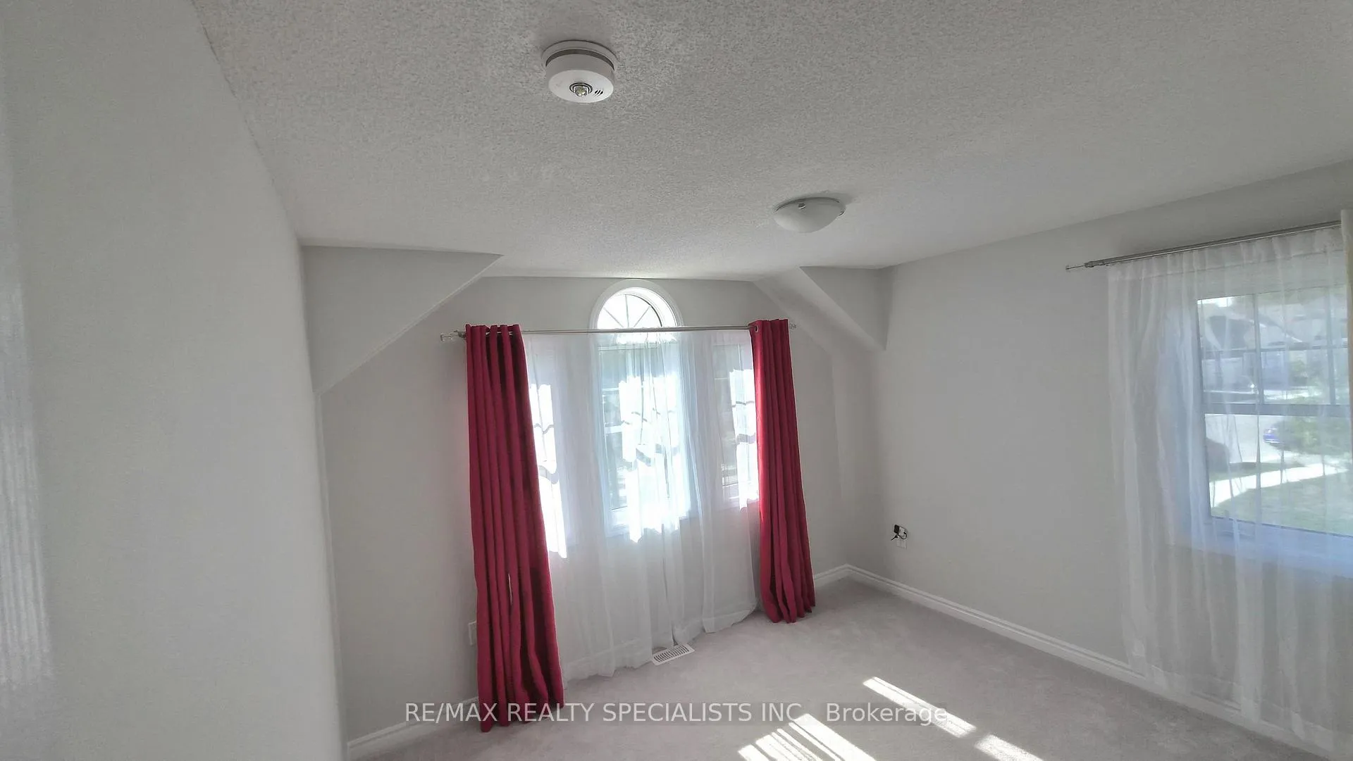 Photo 18 of 112 Village Gate Drive, Wasaga Beach — HOMEH
