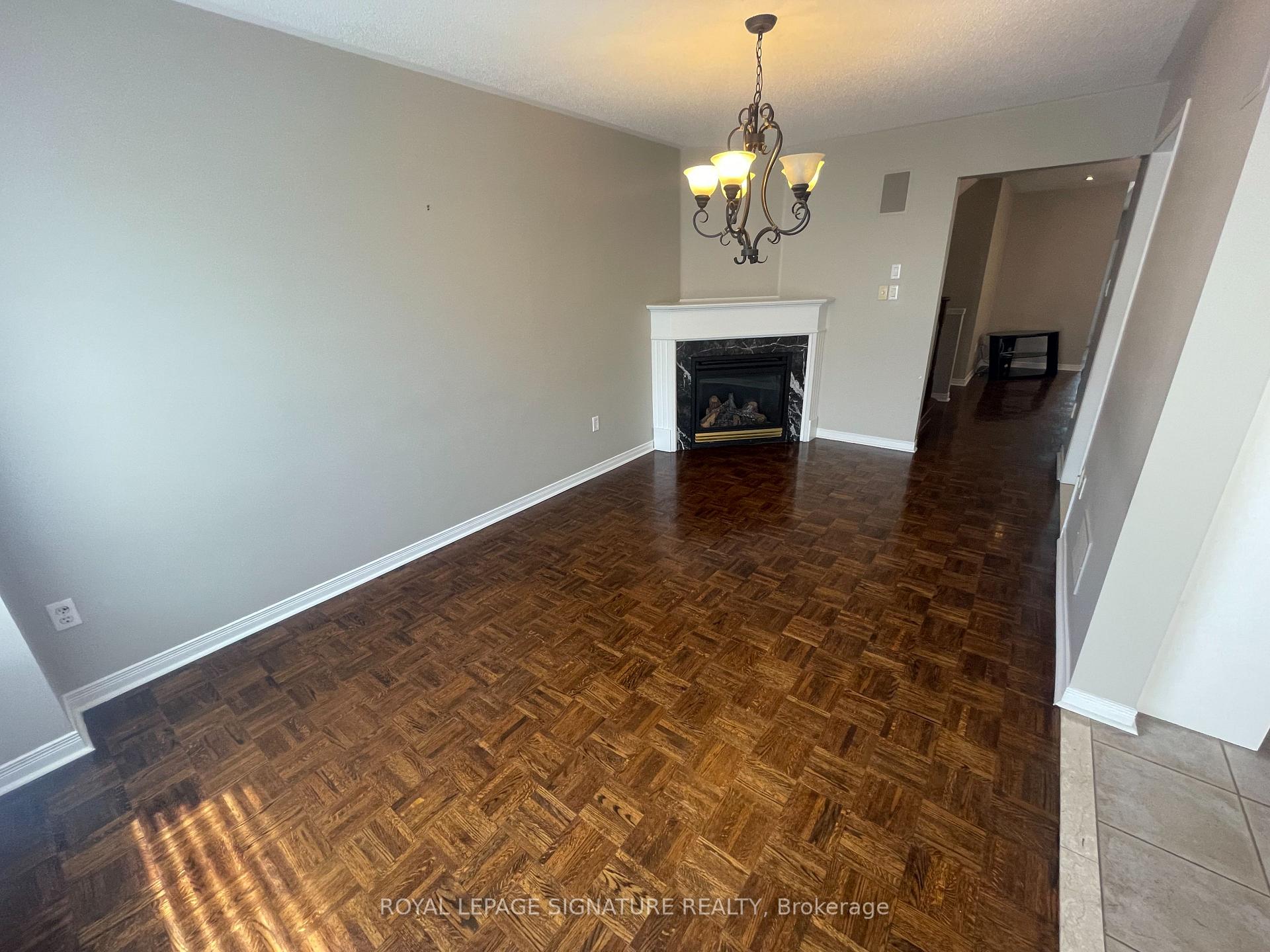 Photo 9 of 17 Neuchatel Avenue, Vaughan, Vellore Village — HOMEH