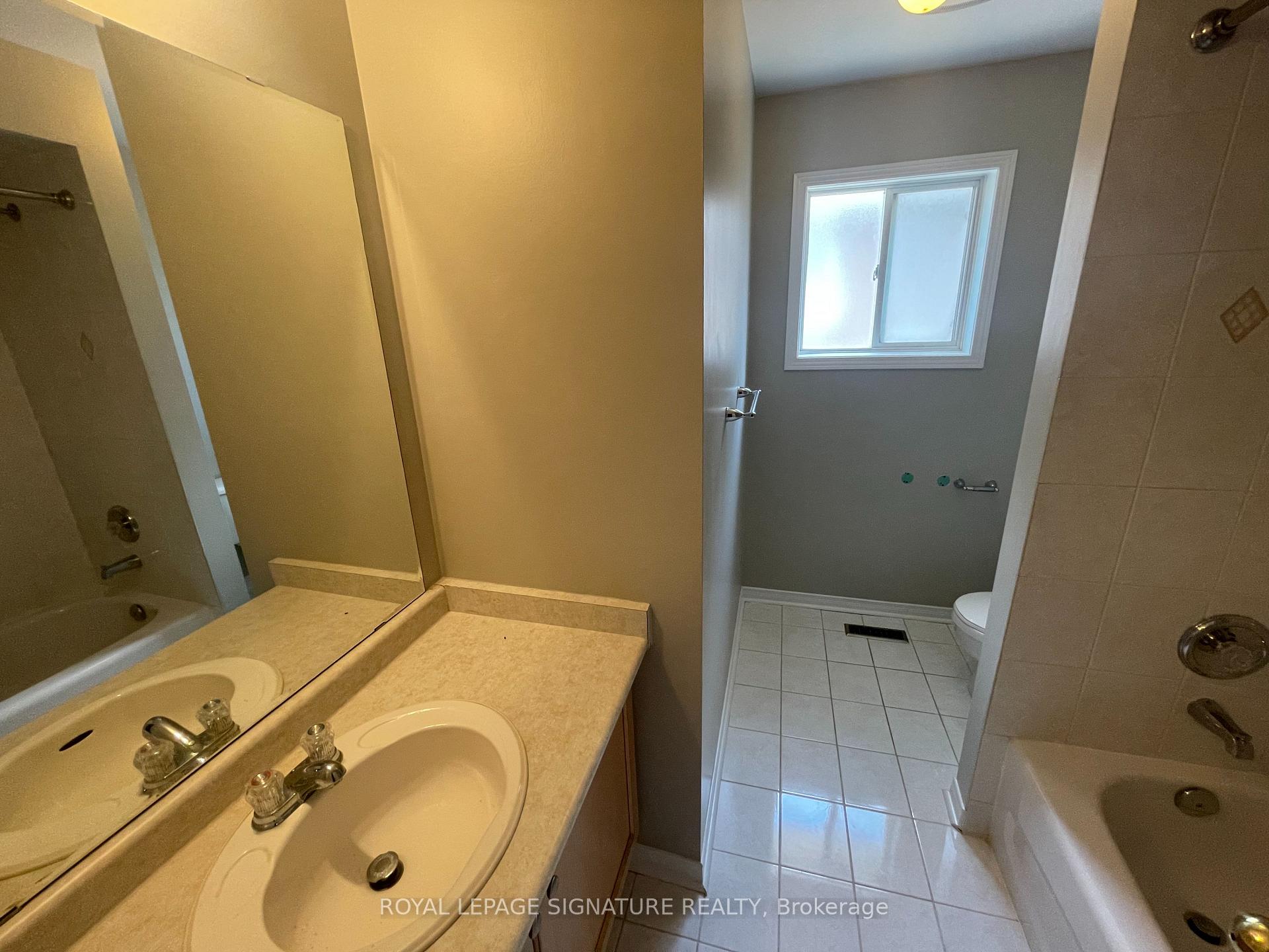 Photo 19 of 17 Neuchatel Avenue, Vaughan, Vellore Village — HOMEH