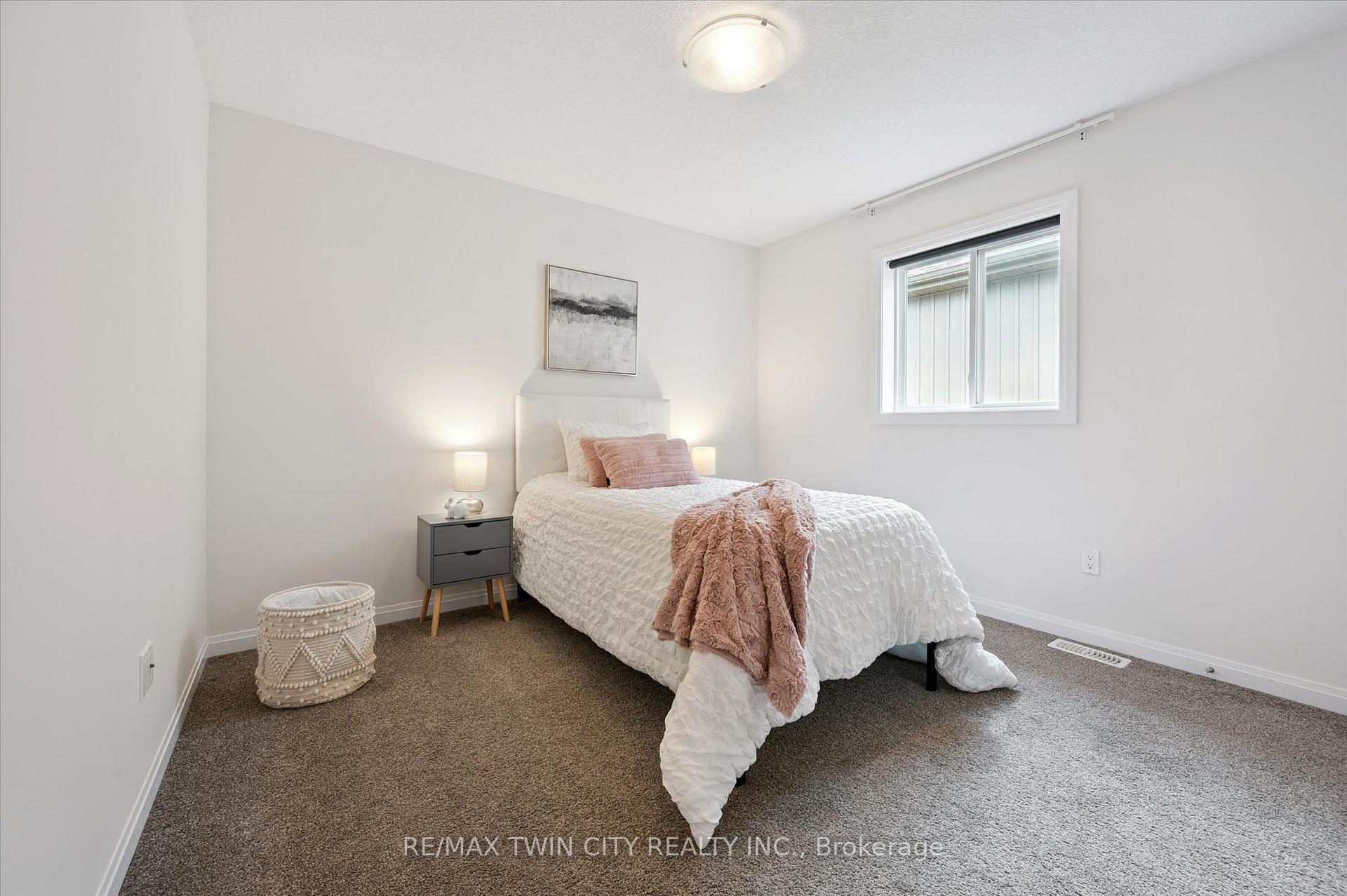 Photo 20 of Unit B, 605 Montpellier Drive, Waterloo — HOMEH