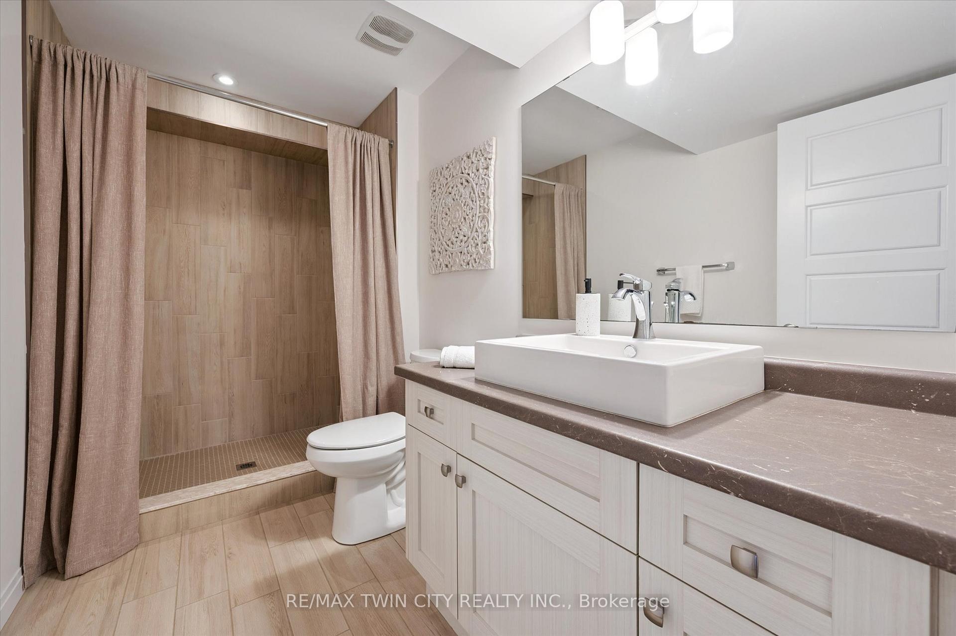 Photo 32 of Unit B, 605 Montpellier Drive, Waterloo — HOMEH